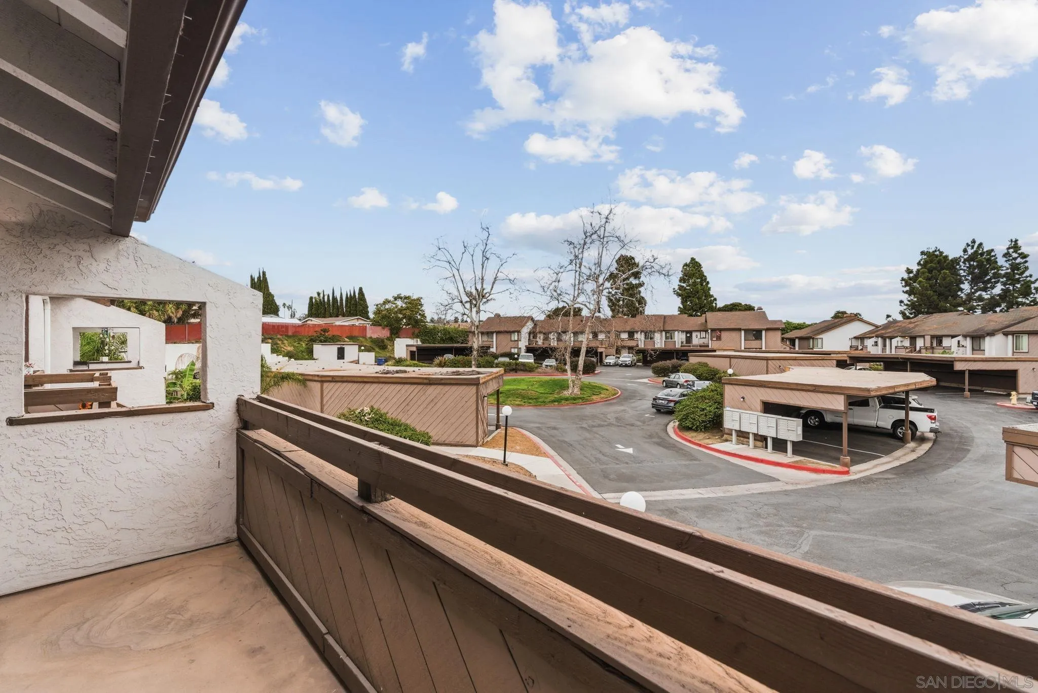 https://cdn.realtyfeed.com/cdn/127/260002343/e9900bfd20362fada6aa1cb6790893e8.webp