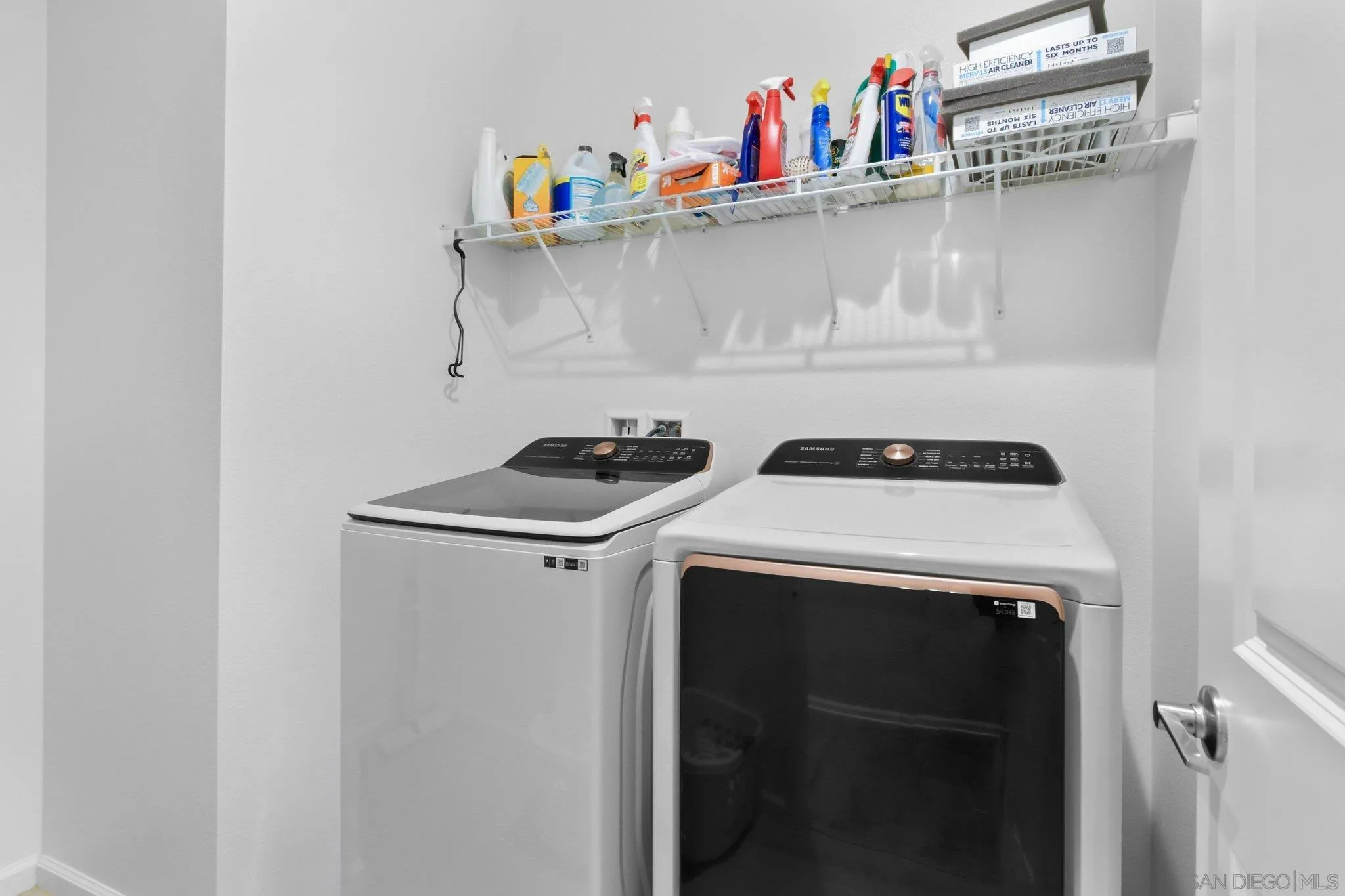 https://cdn.realtyfeed.com/cdn/127/260002347/56cf5195050f262e7c7c645fe55cb240.webp