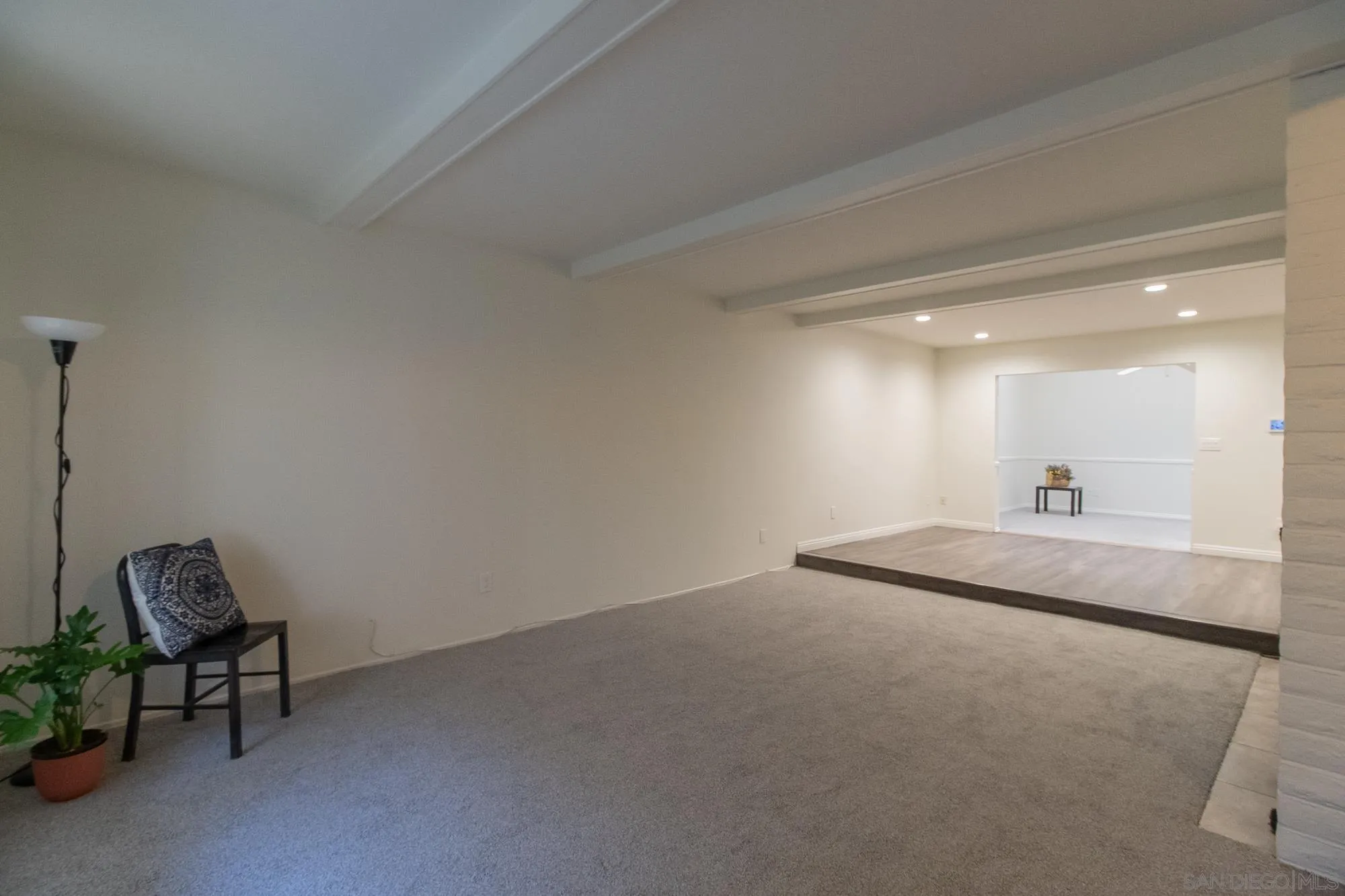https://cdn.realtyfeed.com/cdn/127/260002349/45de42251e72b6b283af4ca5919986d6.webp