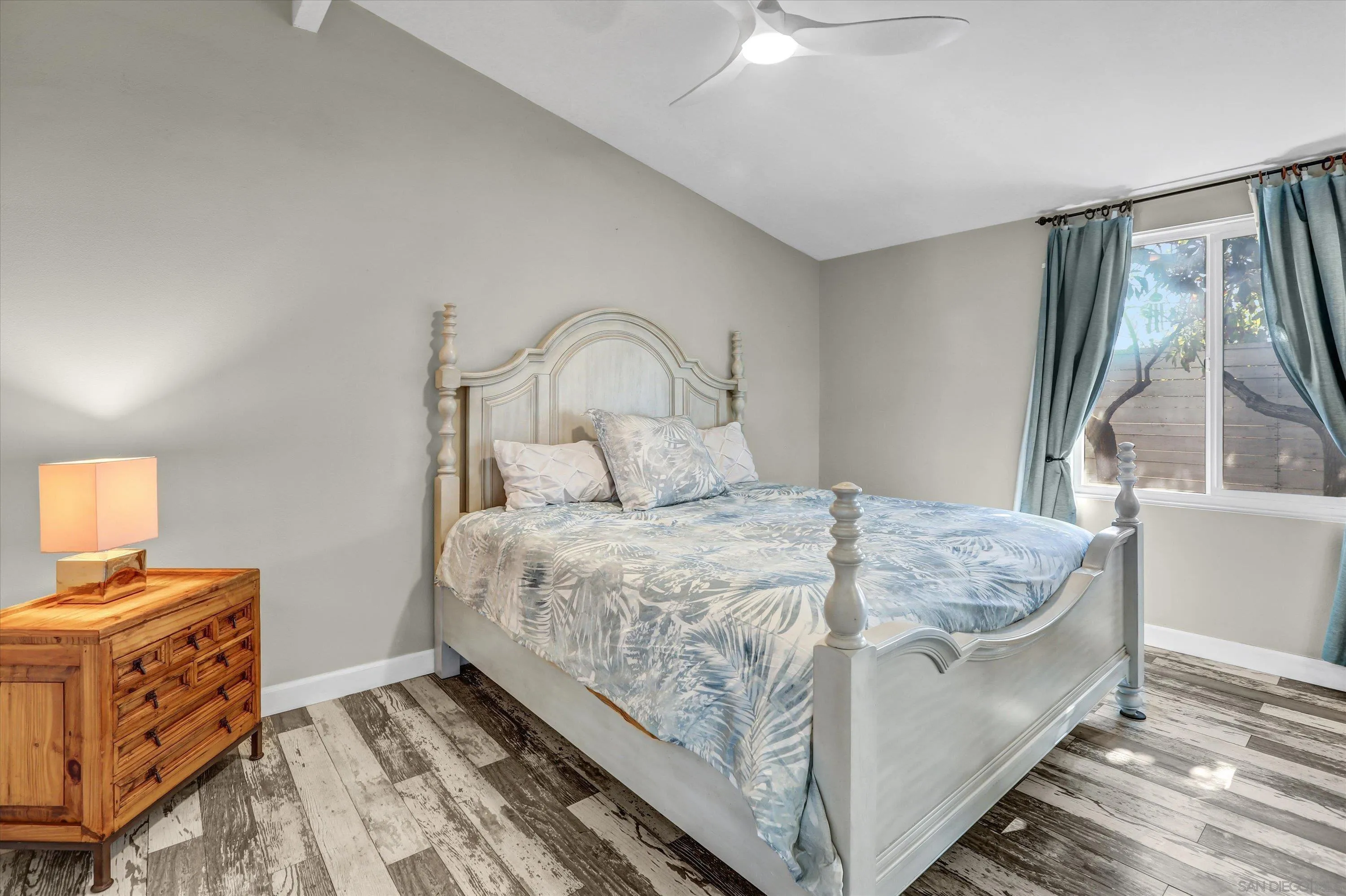 https://cdn.realtyfeed.com/cdn/127/260002351/540e2174a233b3c5762f89ffadfaf039.webp