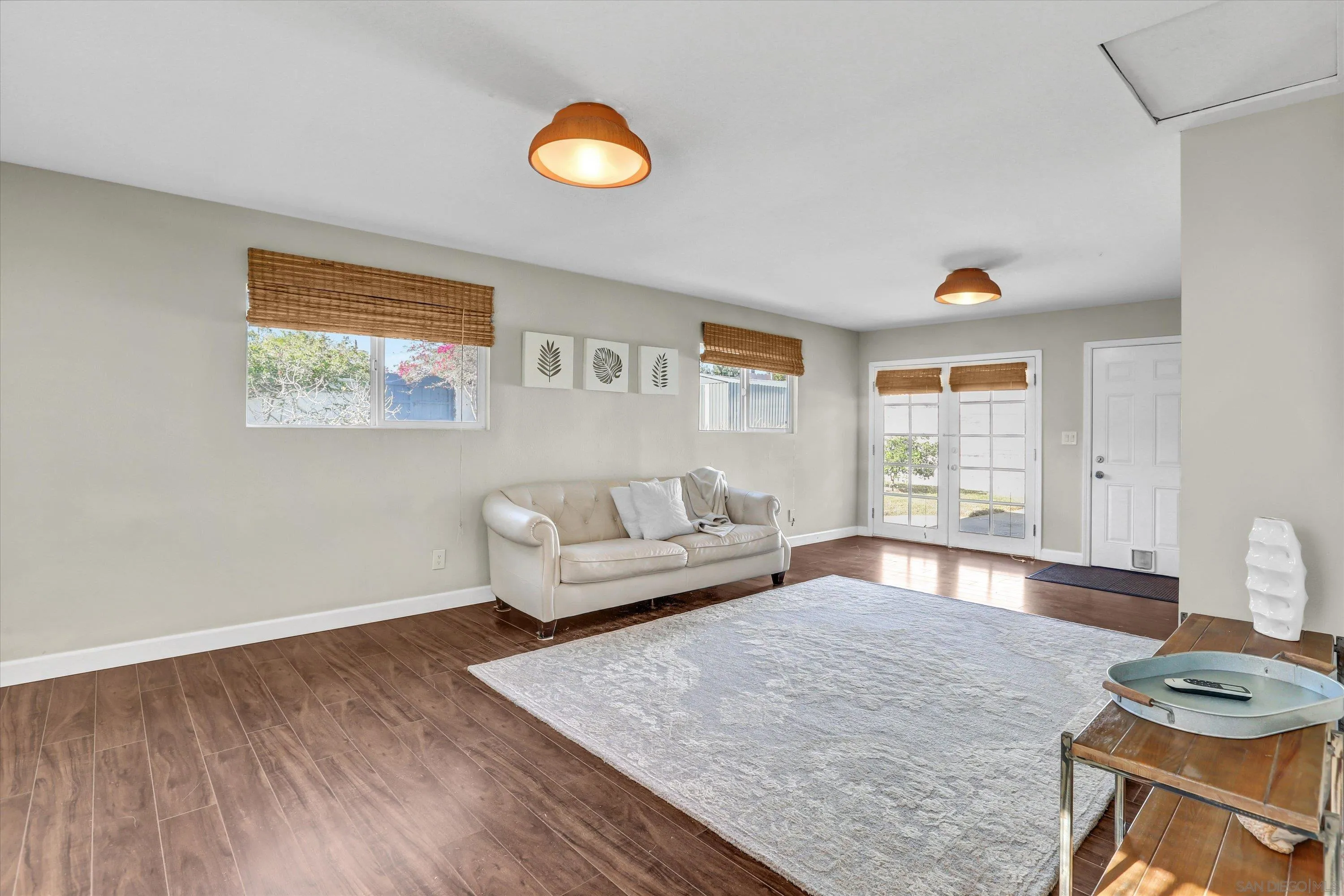 https://cdn.realtyfeed.com/cdn/127/260002351/a8ff245de20536a9a5ad9bfd1aebcdb9.webp