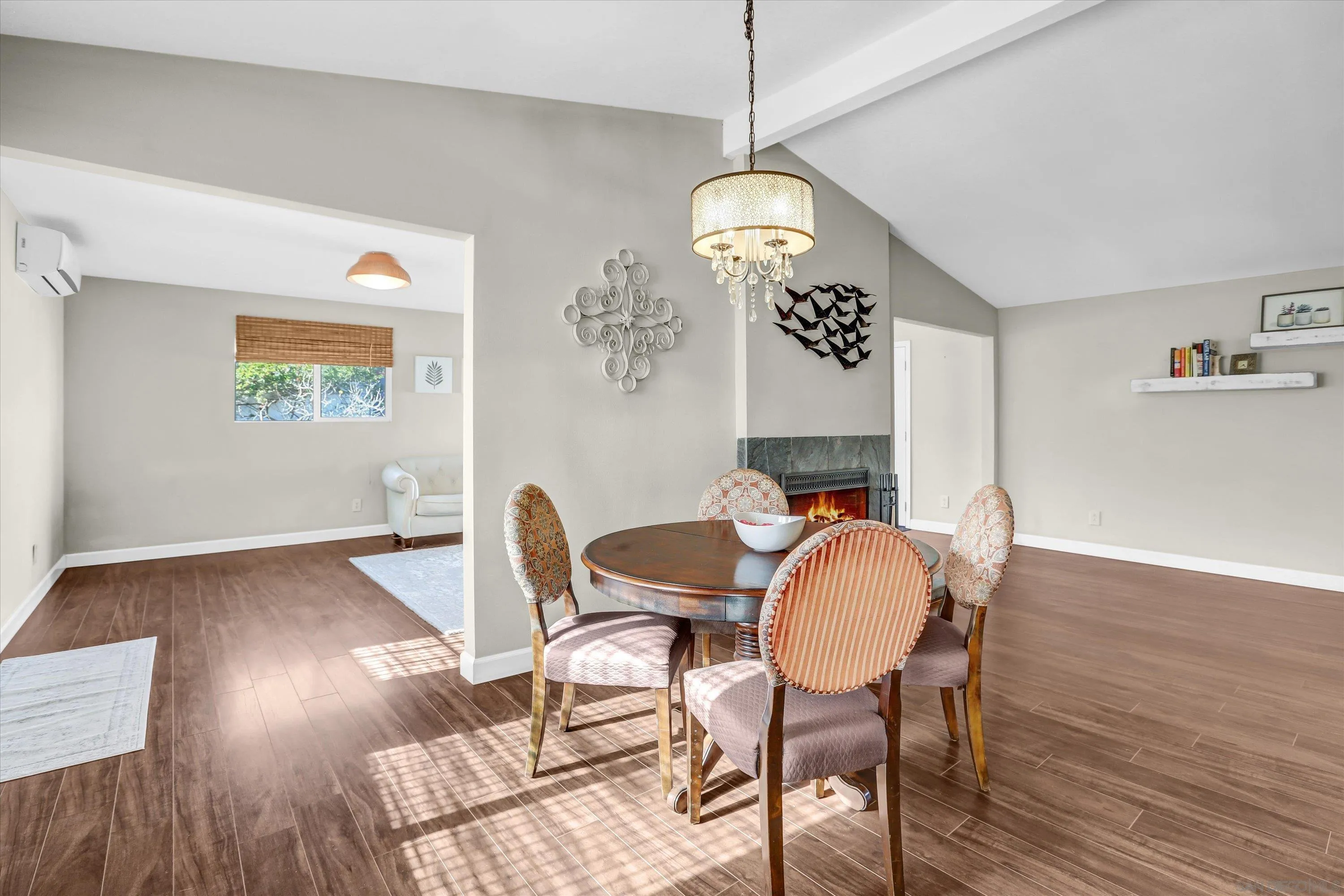https://cdn.realtyfeed.com/cdn/127/260002351/ecf09844847c9727c292142033032340.webp