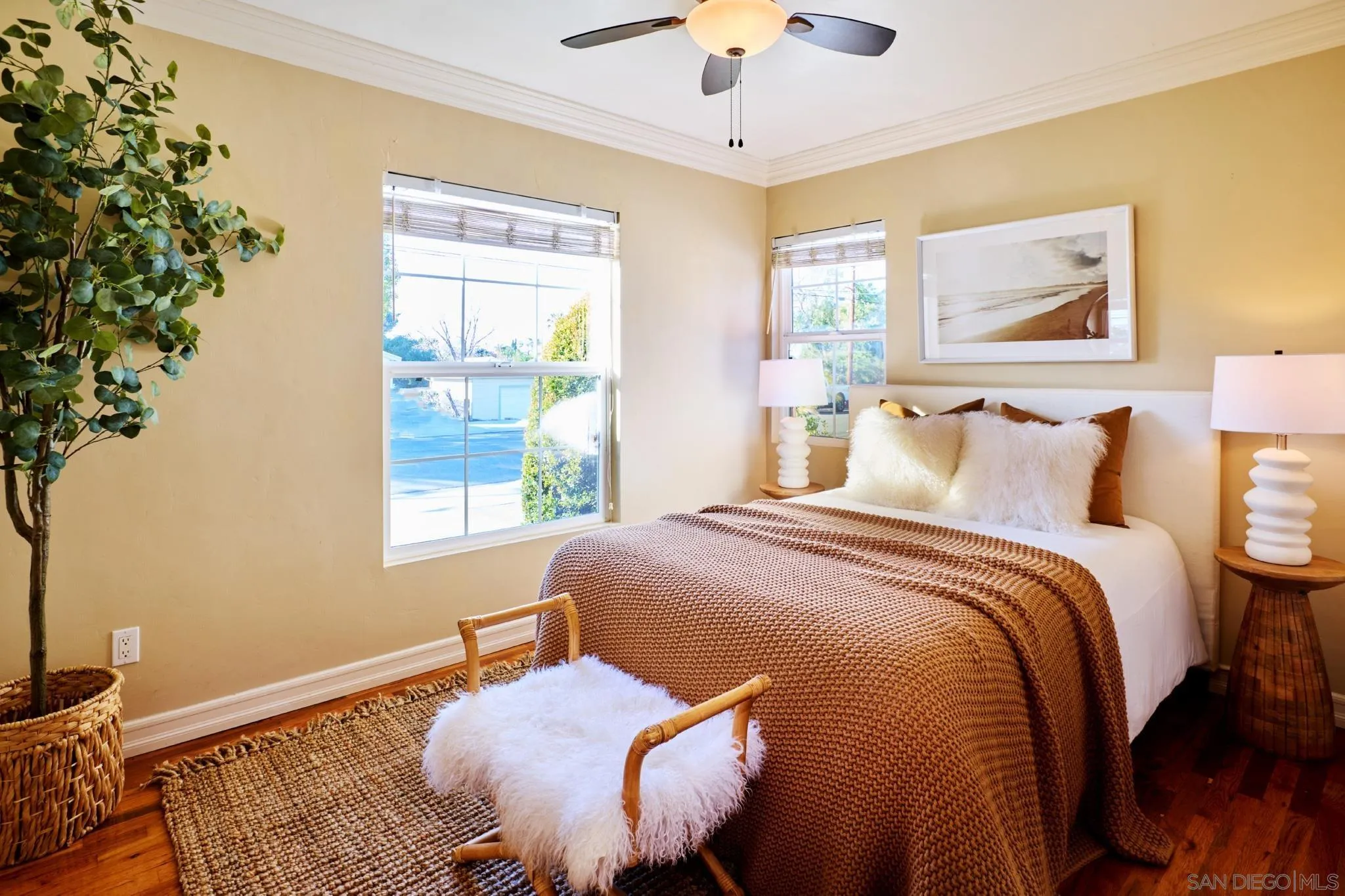 https://cdn.realtyfeed.com/cdn/127/260002356/bb45d94a2e303a89a539068c1576d863.webp
