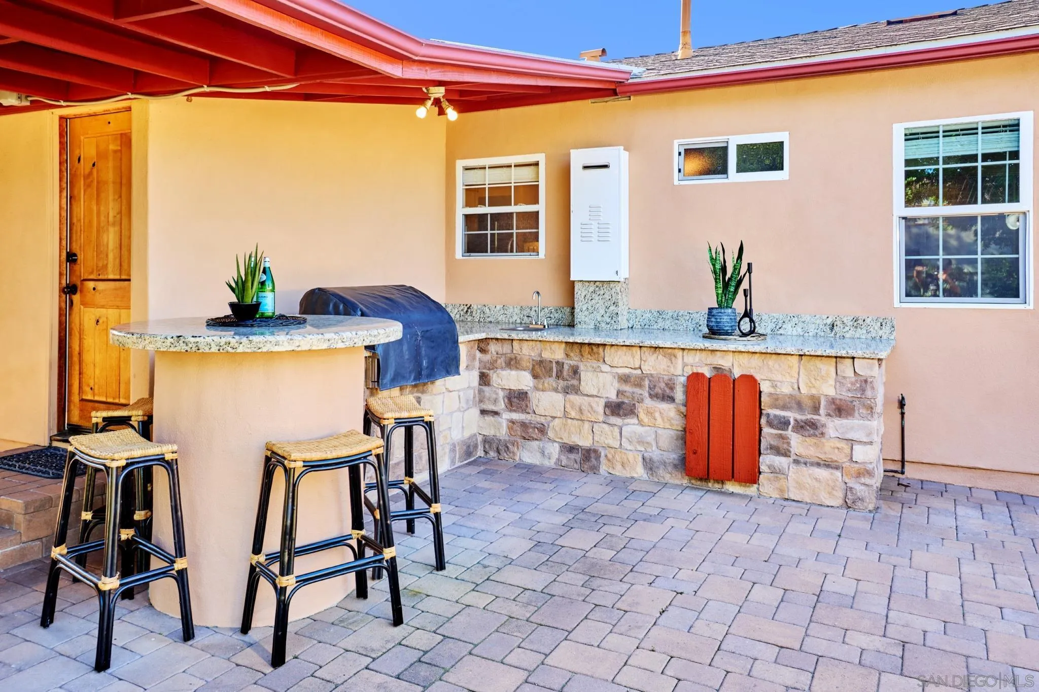 https://cdn.realtyfeed.com/cdn/127/260002356/d9f88da836e581ece4793cdb3a6c909a.webp