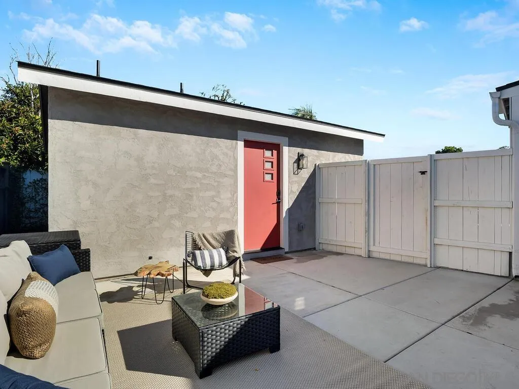https://cdn.realtyfeed.com/cdn/127/260002357/d9760e4ecd015b2e5e8306361c307386.webp