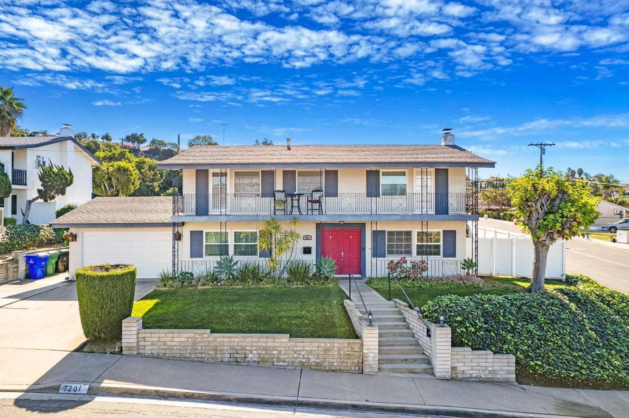 https://cdn.realtyfeed.com/cdn/127/260002358/05524ea012a442f2a408893b92747631.webp