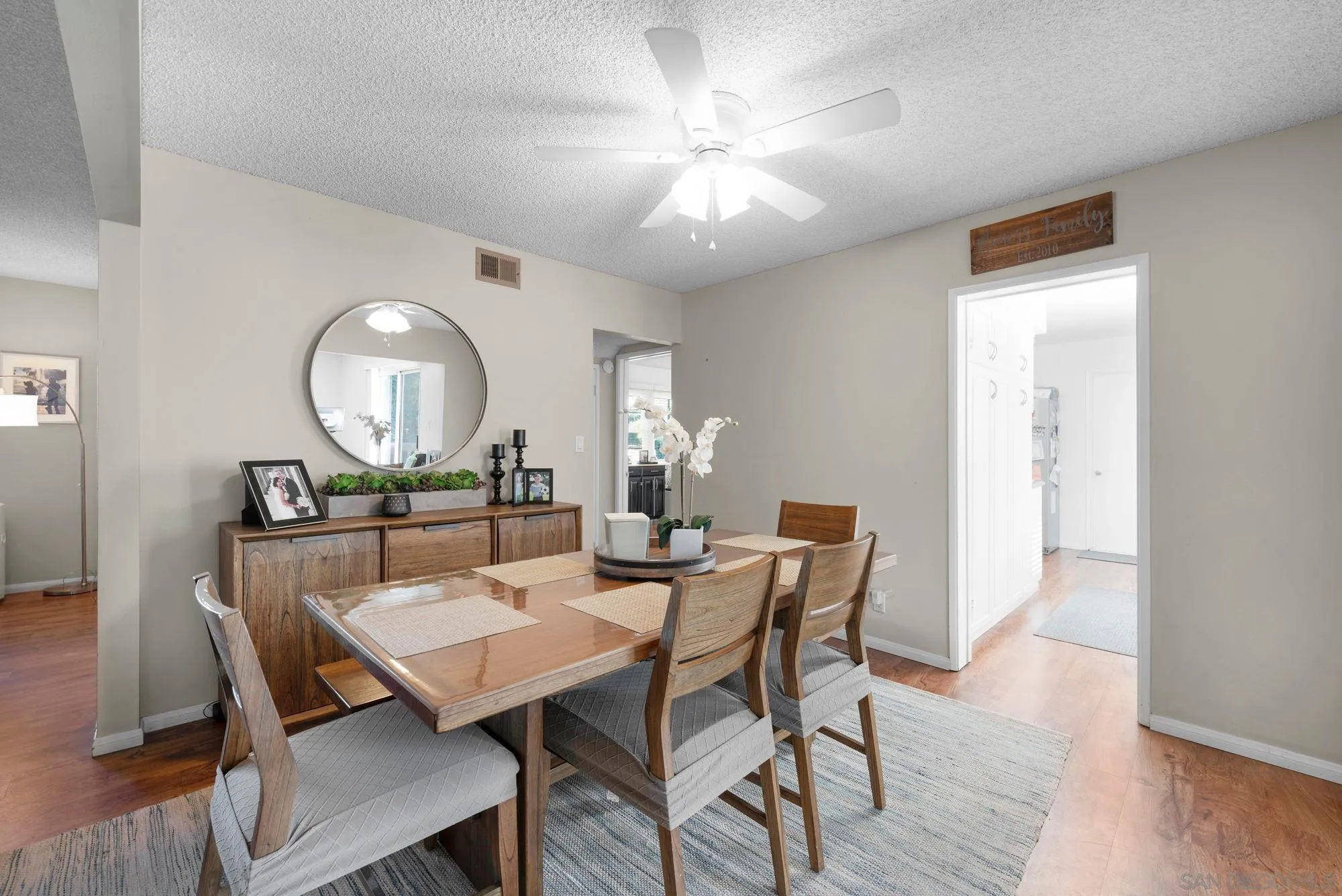 https://cdn.realtyfeed.com/cdn/127/260002358/214e808b556b0c0f4ddac356b474c098.webp