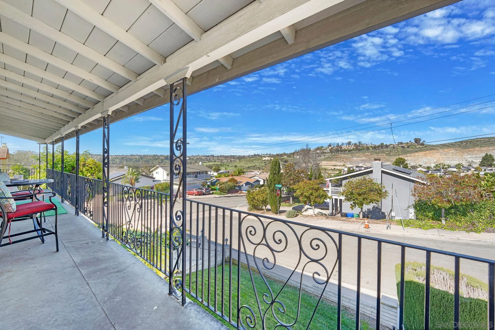 https://cdn.realtyfeed.com/cdn/127/260002358/89b777a129ecc25911f61d4373b10dc5.webp