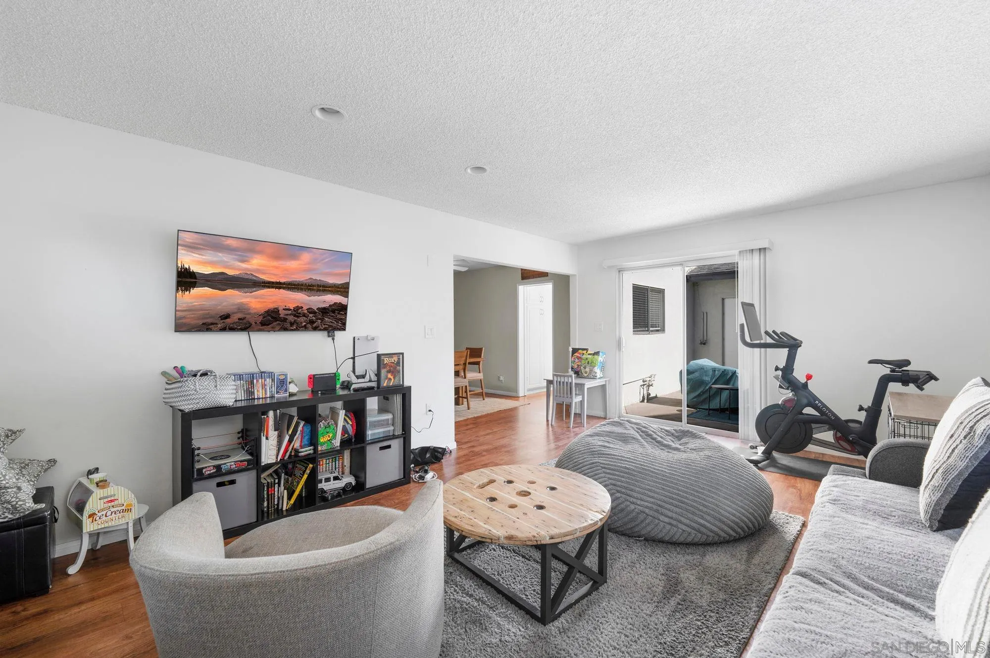 https://cdn.realtyfeed.com/cdn/127/260002358/aabfd813a802d68d88226d82c52c51e5.webp