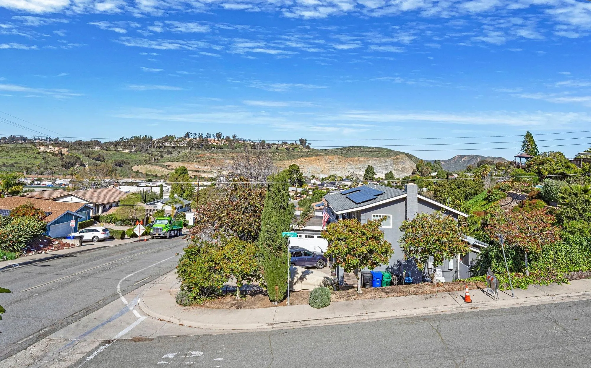 https://cdn.realtyfeed.com/cdn/127/260002358/d25281b19bf02f1030eff3a379d5511a.webp