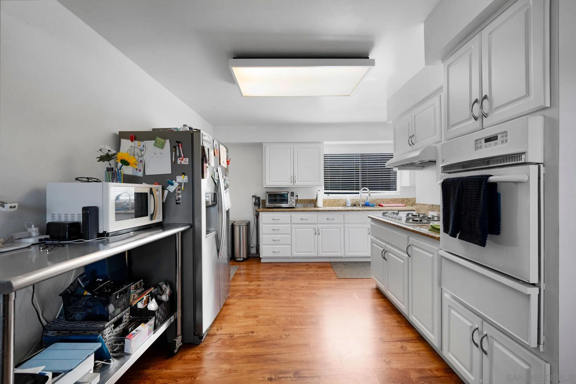 https://cdn.realtyfeed.com/cdn/127/260002358/fe7b2e79410c051eac7cbbcda6838614.webp