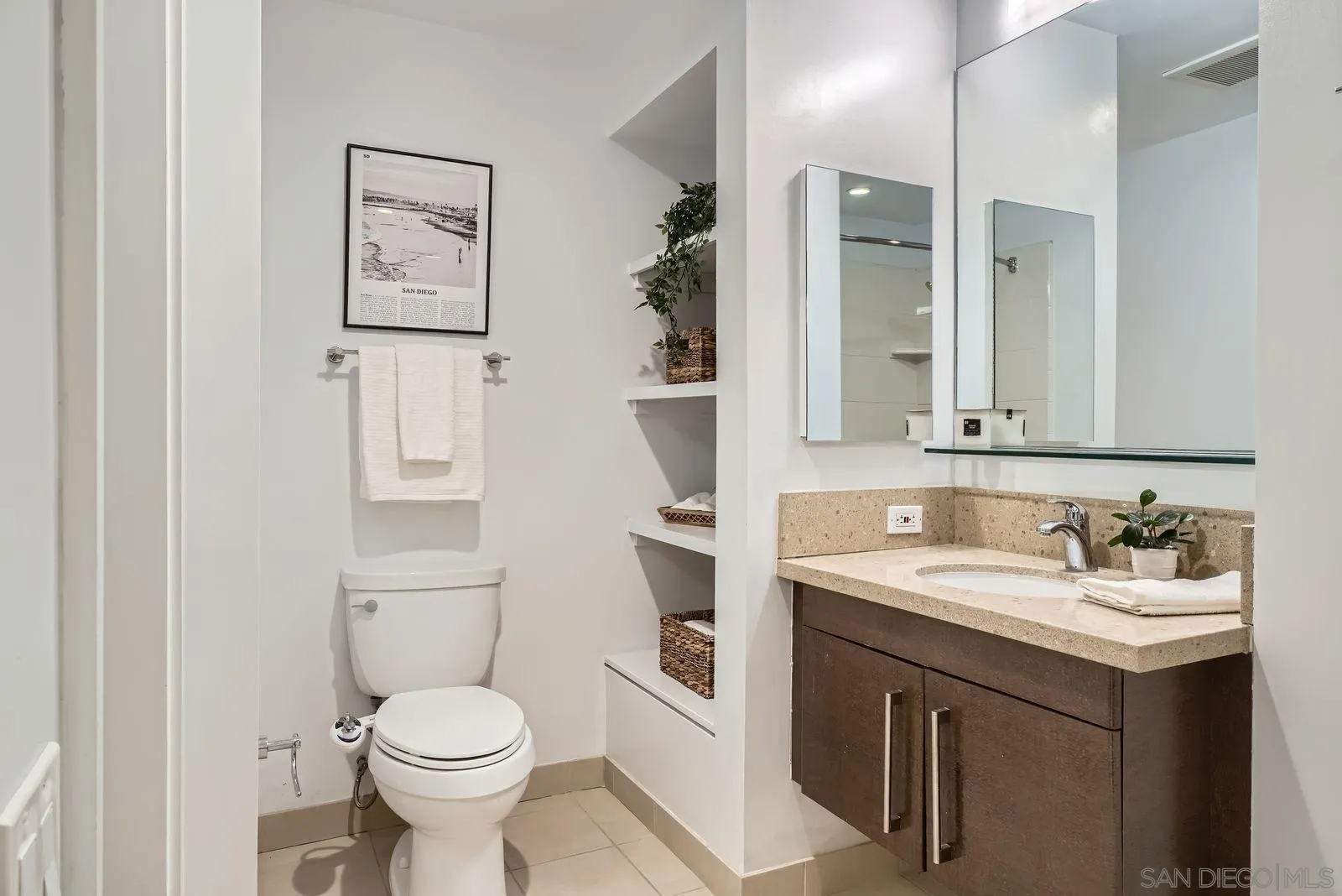 Photo #16: 260002363 Listing: Photo #16