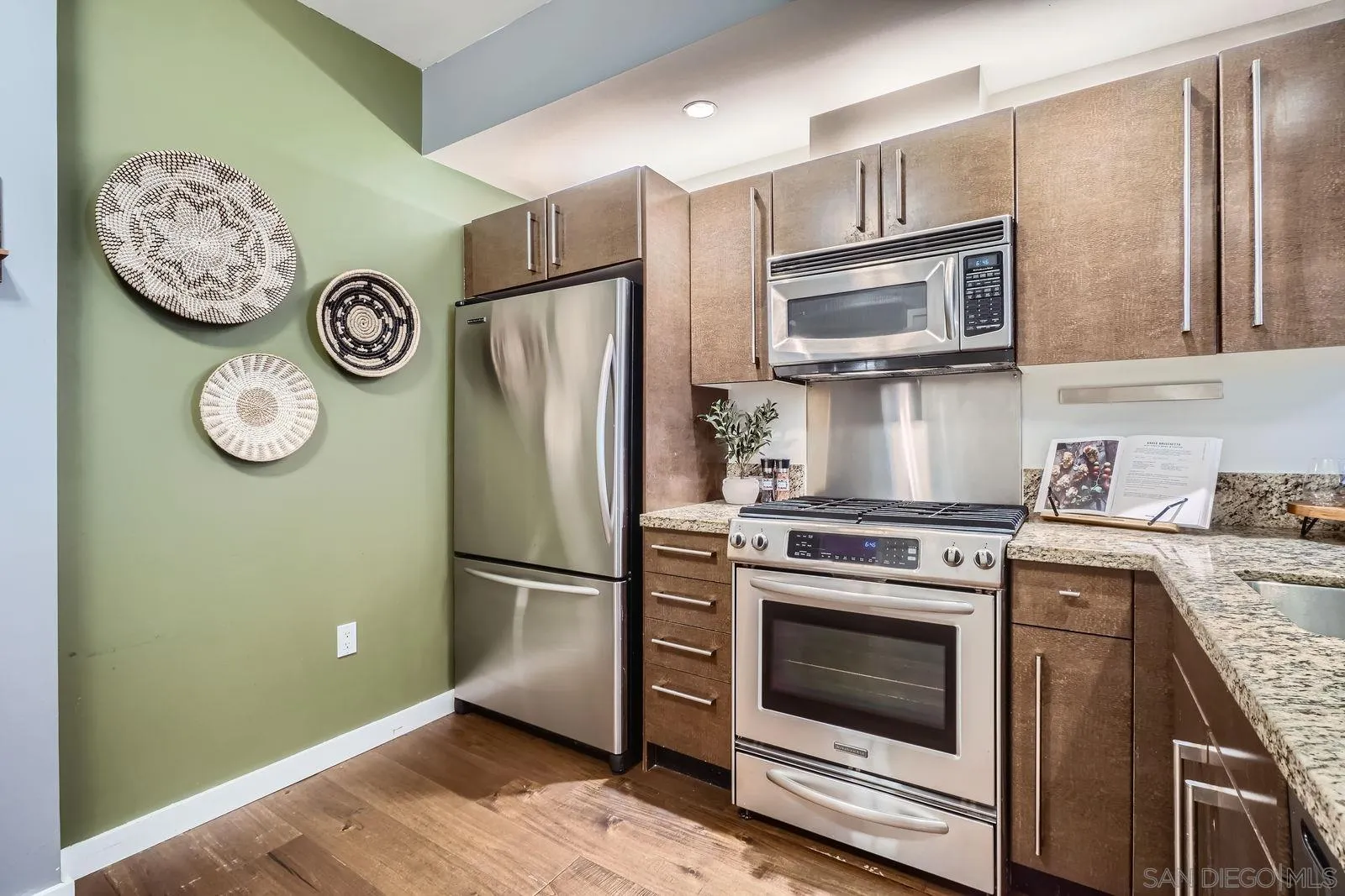 Photo #11: 260002363 Listing: Photo #11