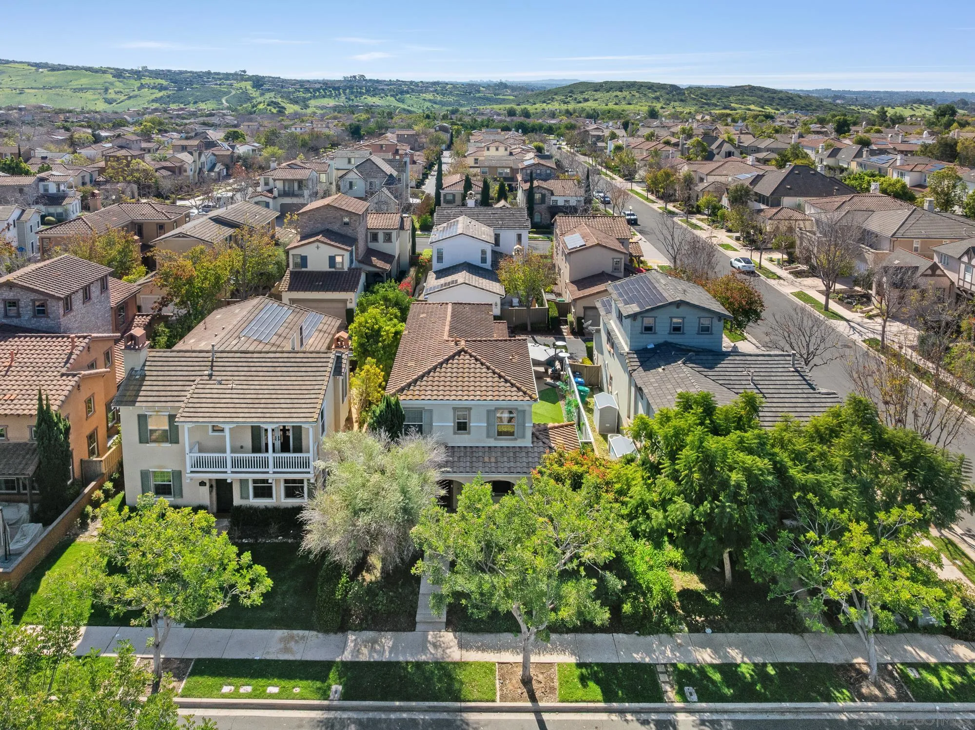 https://cdn.realtyfeed.com/cdn/127/260002367/41dbc65b07bad13a34b177c0df772e21.webp