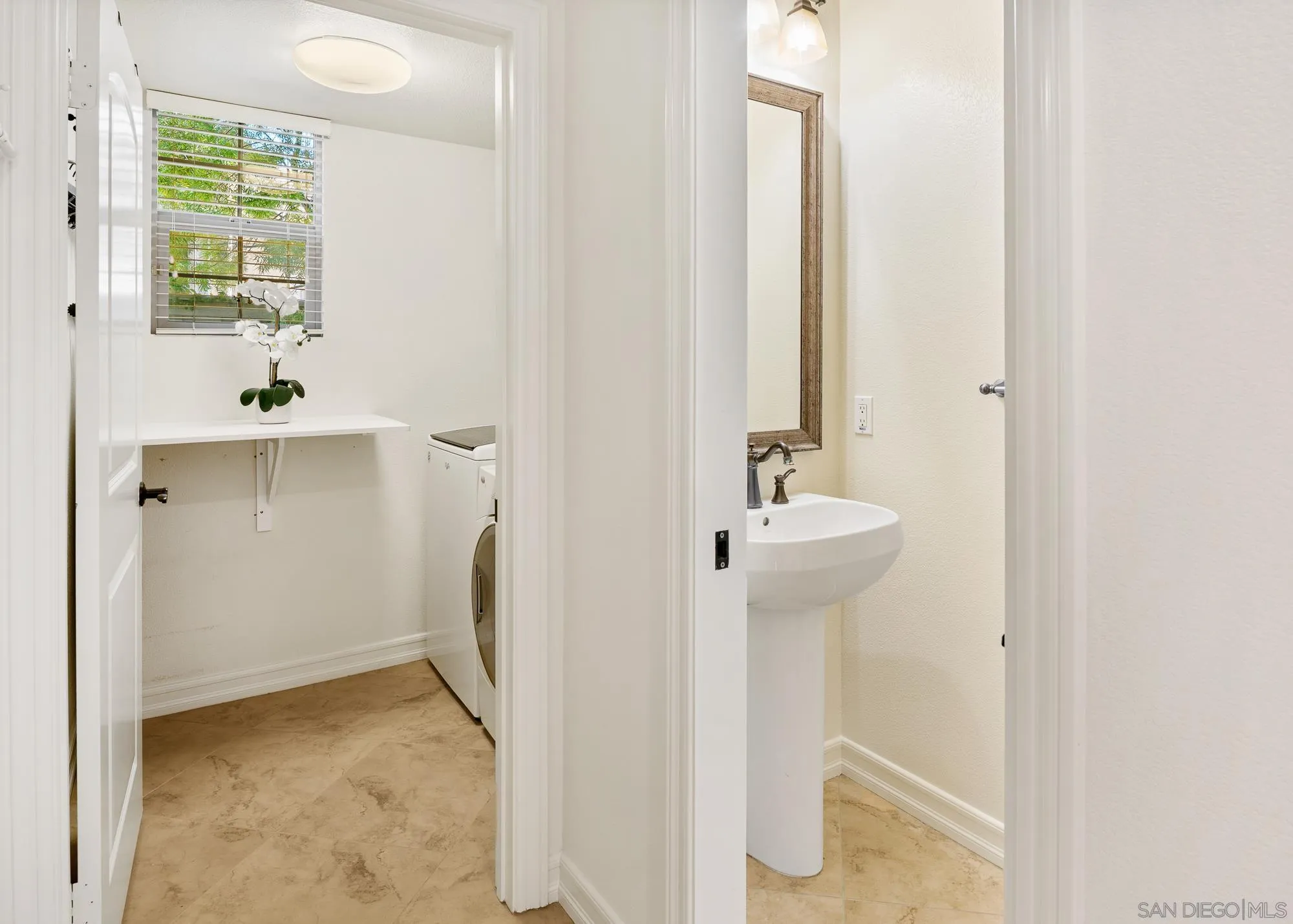 https://cdn.realtyfeed.com/cdn/127/260002367/955c36e46ab30c26e4ae64adb40e4a13.webp
