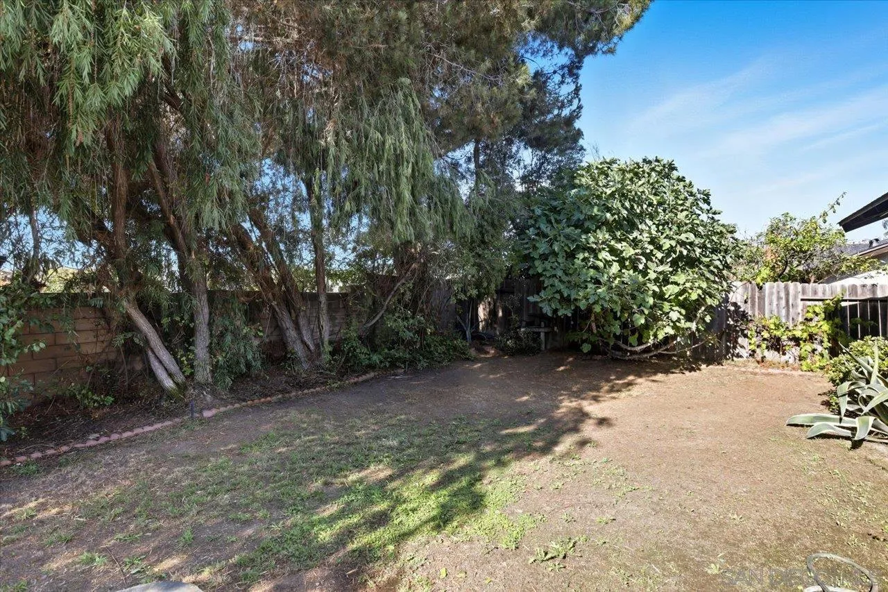https://cdn.realtyfeed.com/cdn/127/260002370/43afa51c87bdc876e2871d06e180c675.webp