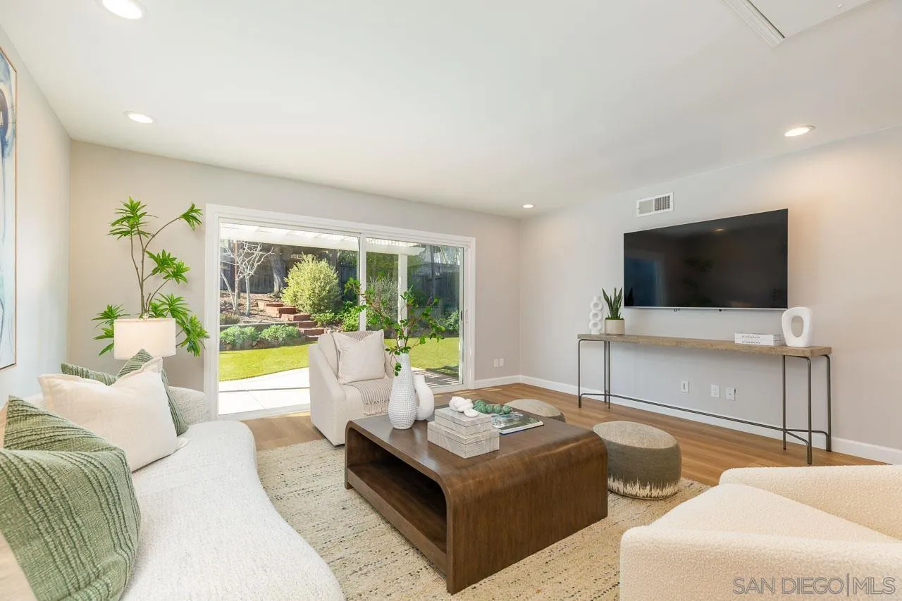 https://cdn.realtyfeed.com/cdn/127/260002371/3fe77d4b5d918d0888aa59ce73e61fce.webp