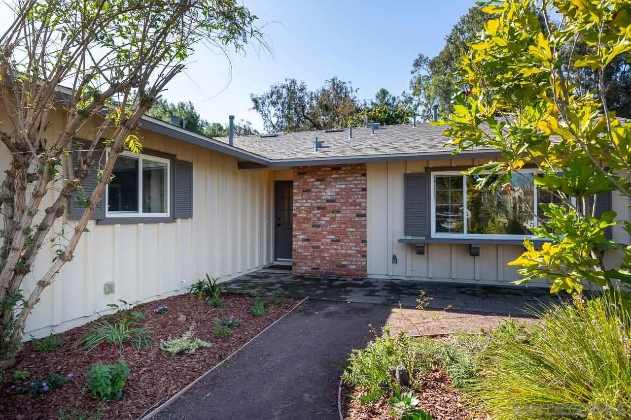 https://cdn.realtyfeed.com/cdn/127/260002371/406019a101da489fab3ae2a74a6a2718.webp
