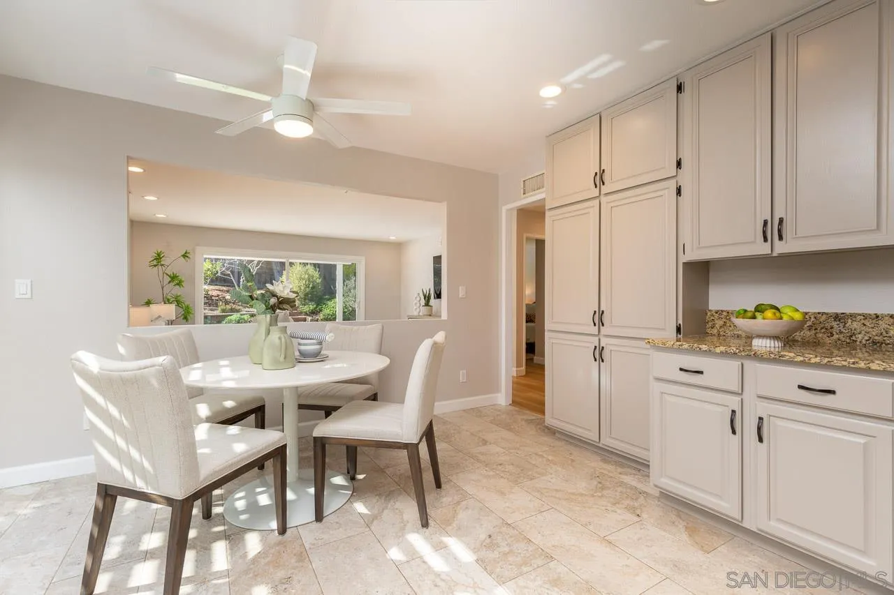 https://cdn.realtyfeed.com/cdn/127/260002371/c7cf59872a638b92b85afa0e674e2c17.webp