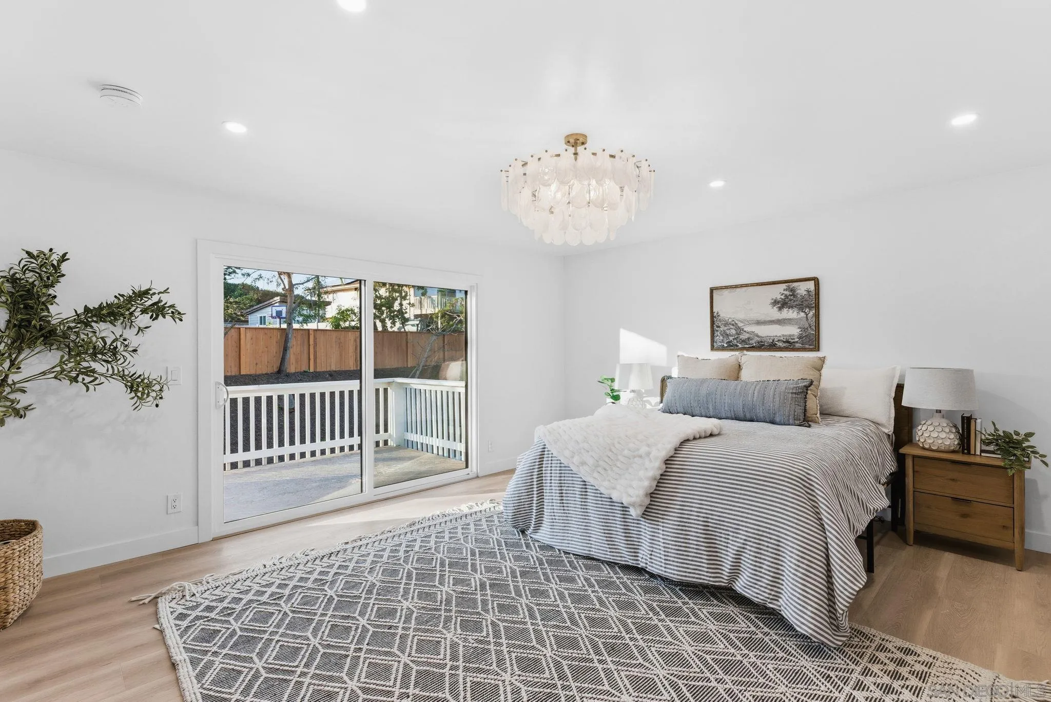 https://cdn.realtyfeed.com/cdn/127/260002376/d0262a16ce04bb799f6c8c04746913d9.webp