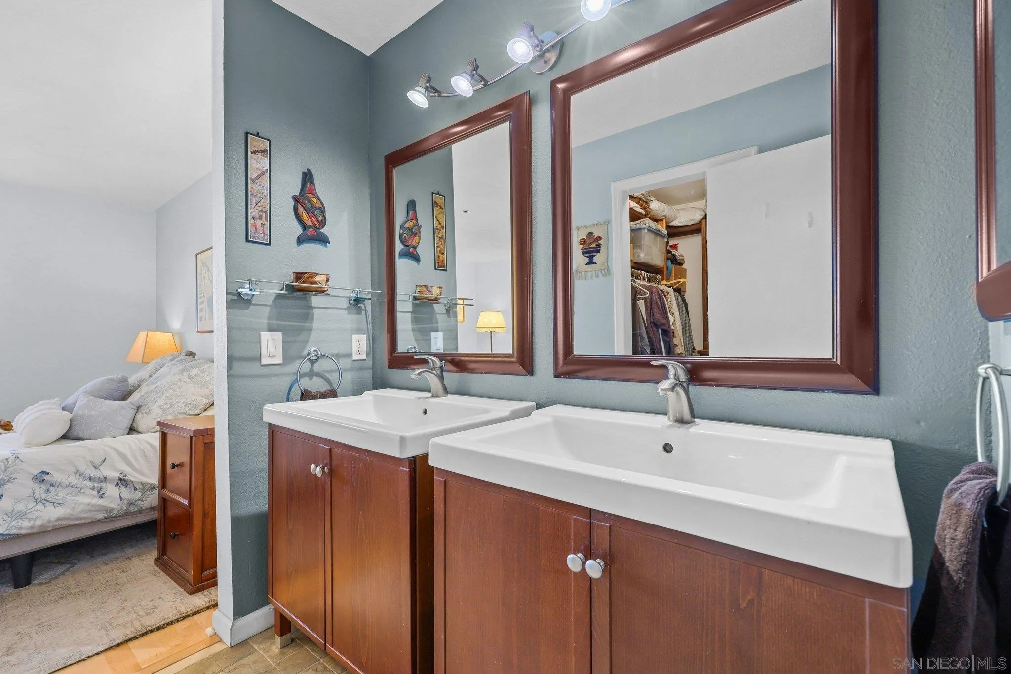 Photo #33: 260002379 Listing: Photo #33