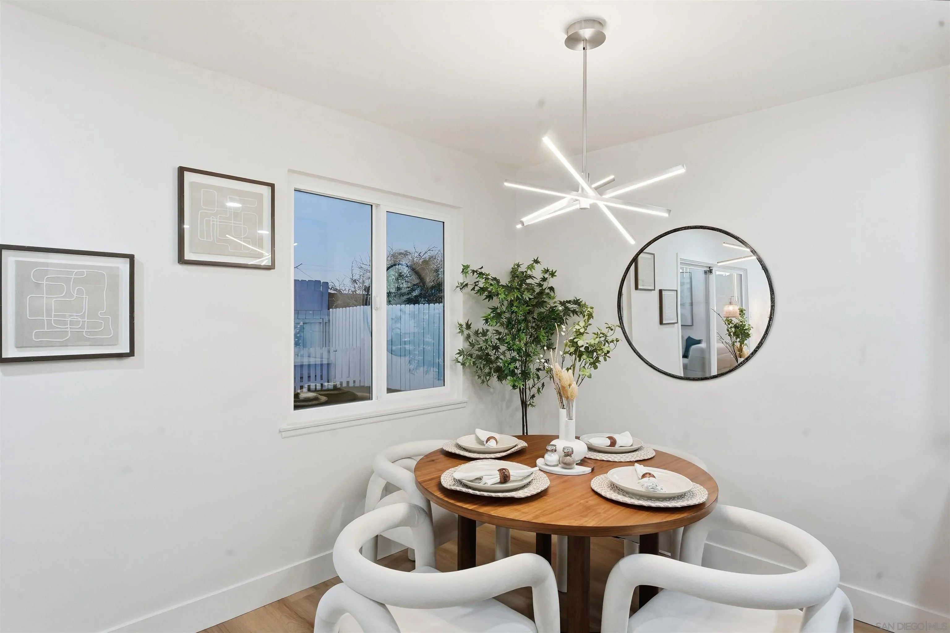 https://cdn.realtyfeed.com/cdn/127/260002381/60625212efe6dd91ebfe71d99194b9b7.webp