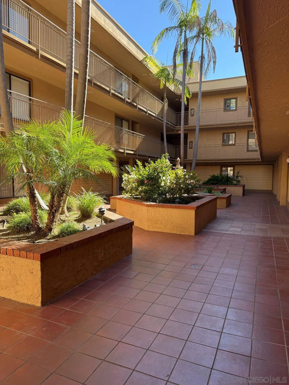 Photo #6: 260002384 Listing: Photo #6