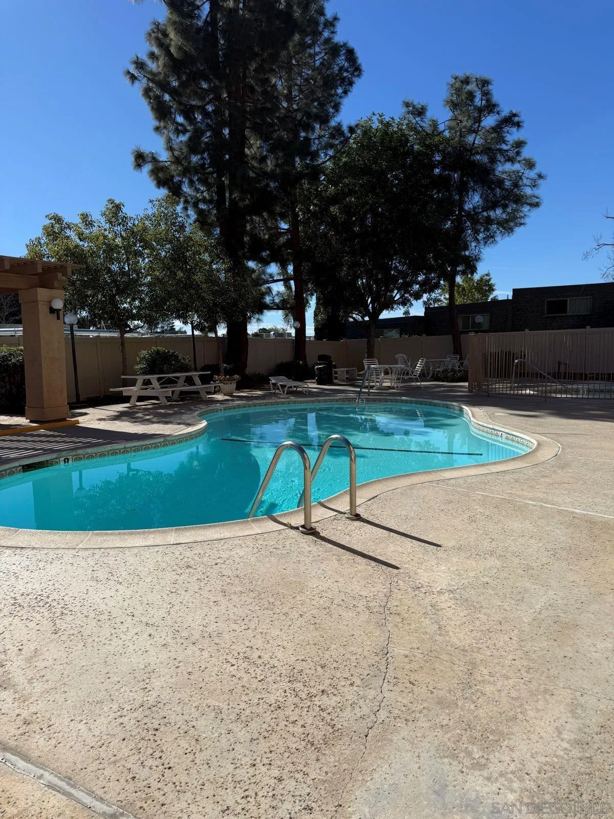 Photo #5: 260002384 Listing: Photo #5