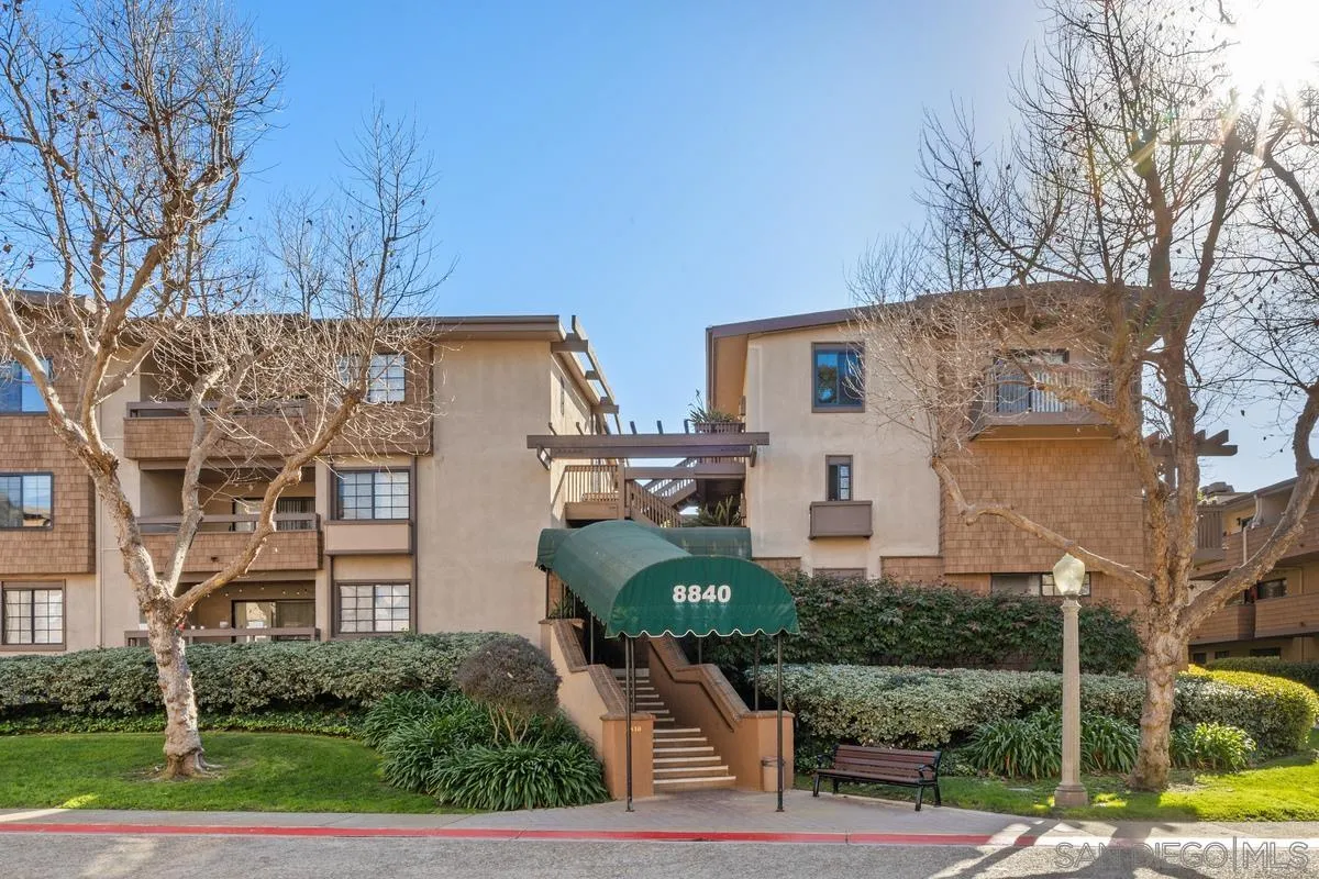 https://cdn.realtyfeed.com/cdn/127/260002385/8f84b3ea66d732e482ec4ca8edf62c21.webp