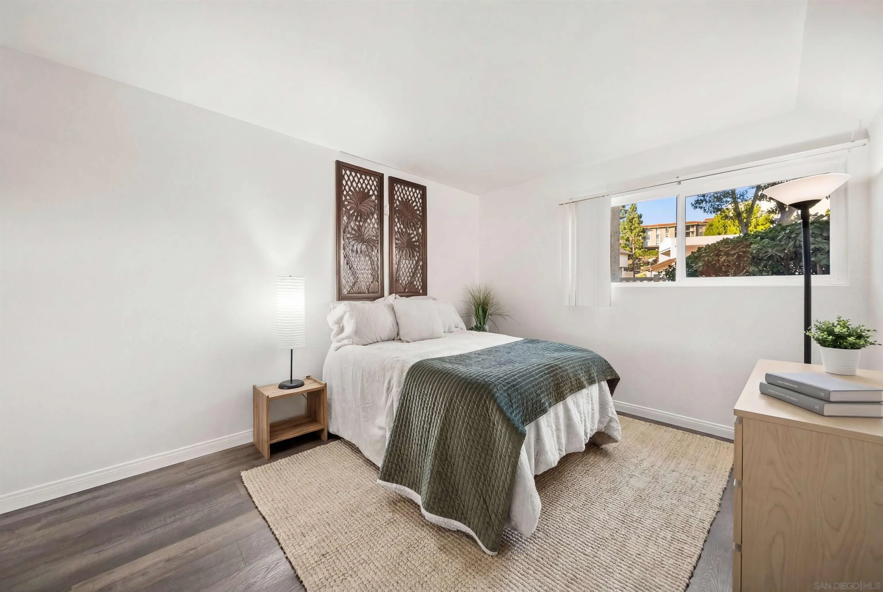 https://cdn.realtyfeed.com/cdn/127/260002387/a4c4acc3f5de81c64ad0b5c9252f74f7.webp