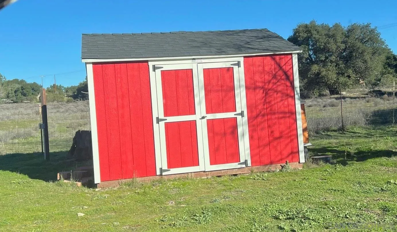 https://cdn.realtyfeed.com/cdn/127/260002388/82a5501c5a138967cd44a36ec8fd5c9a.webp