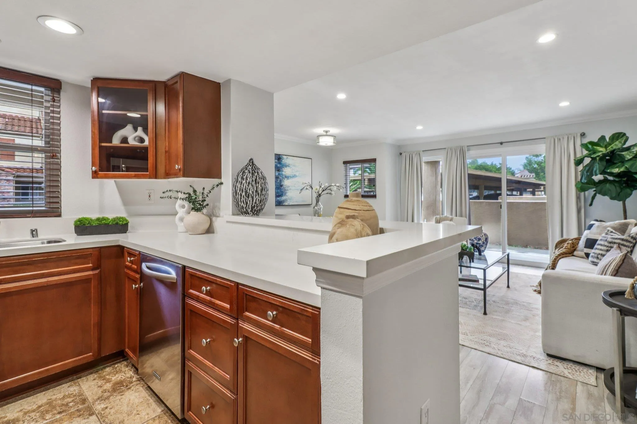 https://cdn.realtyfeed.com/cdn/127/260002390/4ccaff5644434bfaf988492d5860fc00.webp