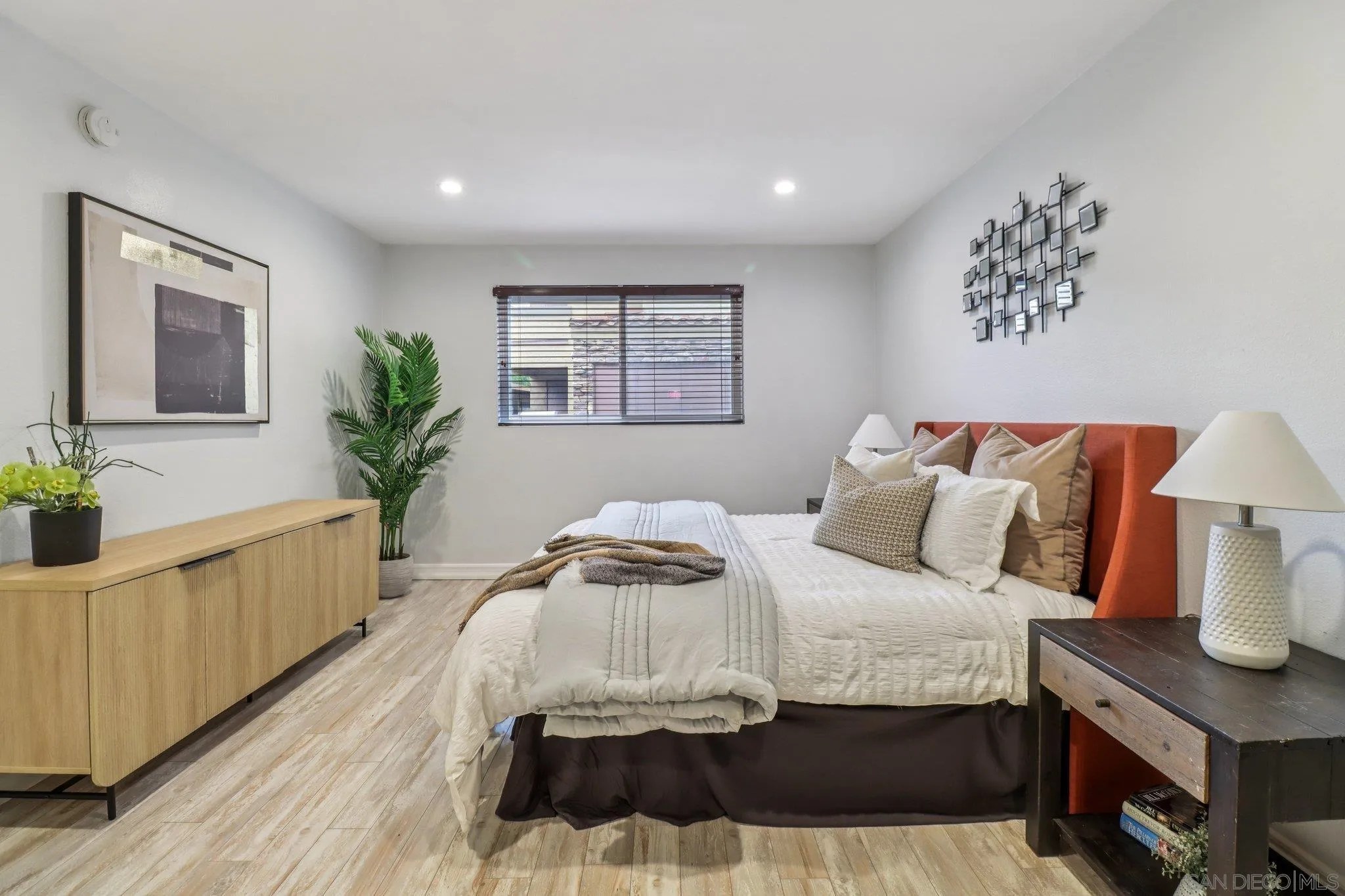 https://cdn.realtyfeed.com/cdn/127/260002390/ab6f8e43087fae0624fcd507cab01915.webp