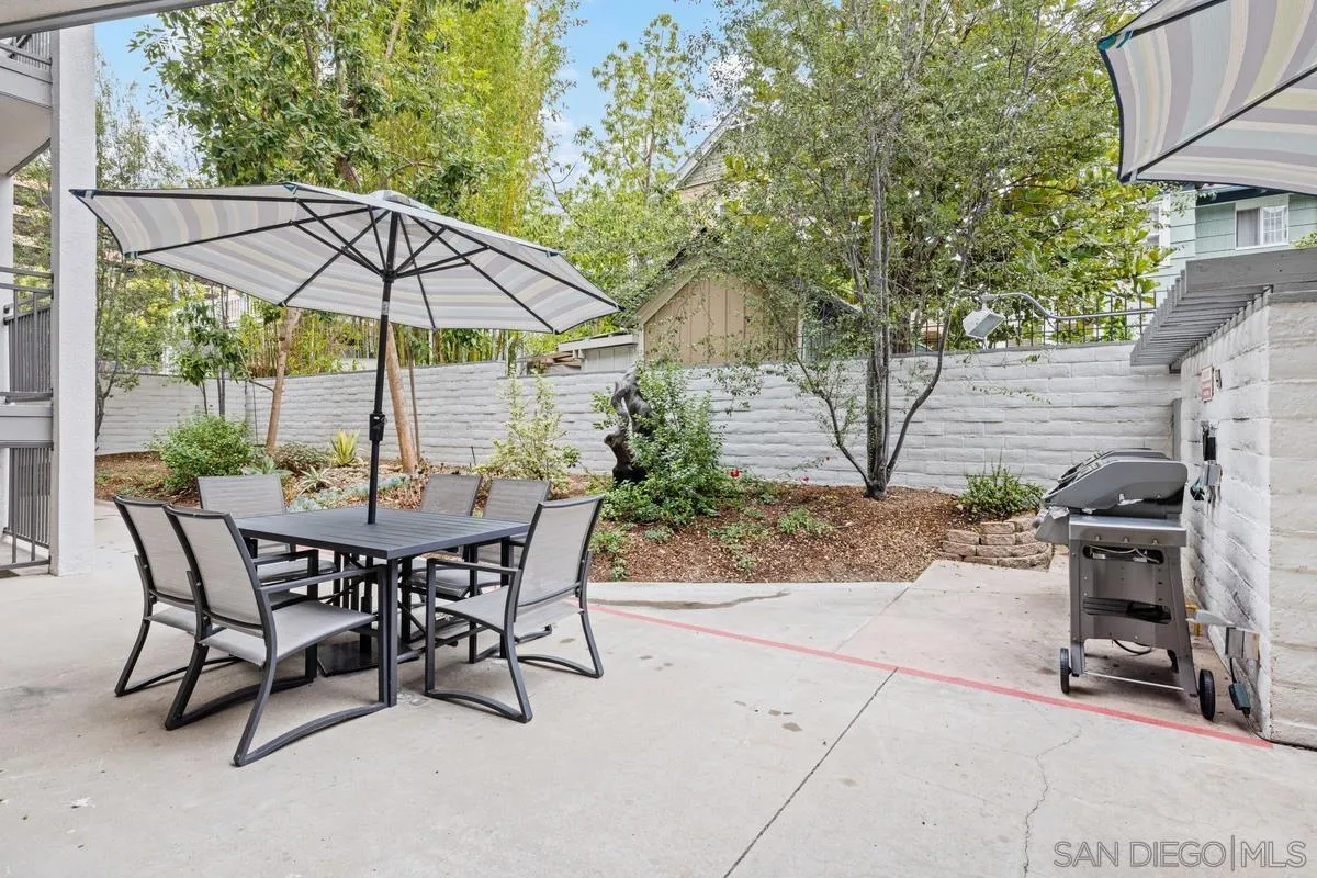 https://cdn.realtyfeed.com/cdn/127/260002392/f6f2f6ad7305f36dbba4479964c88b23.webp