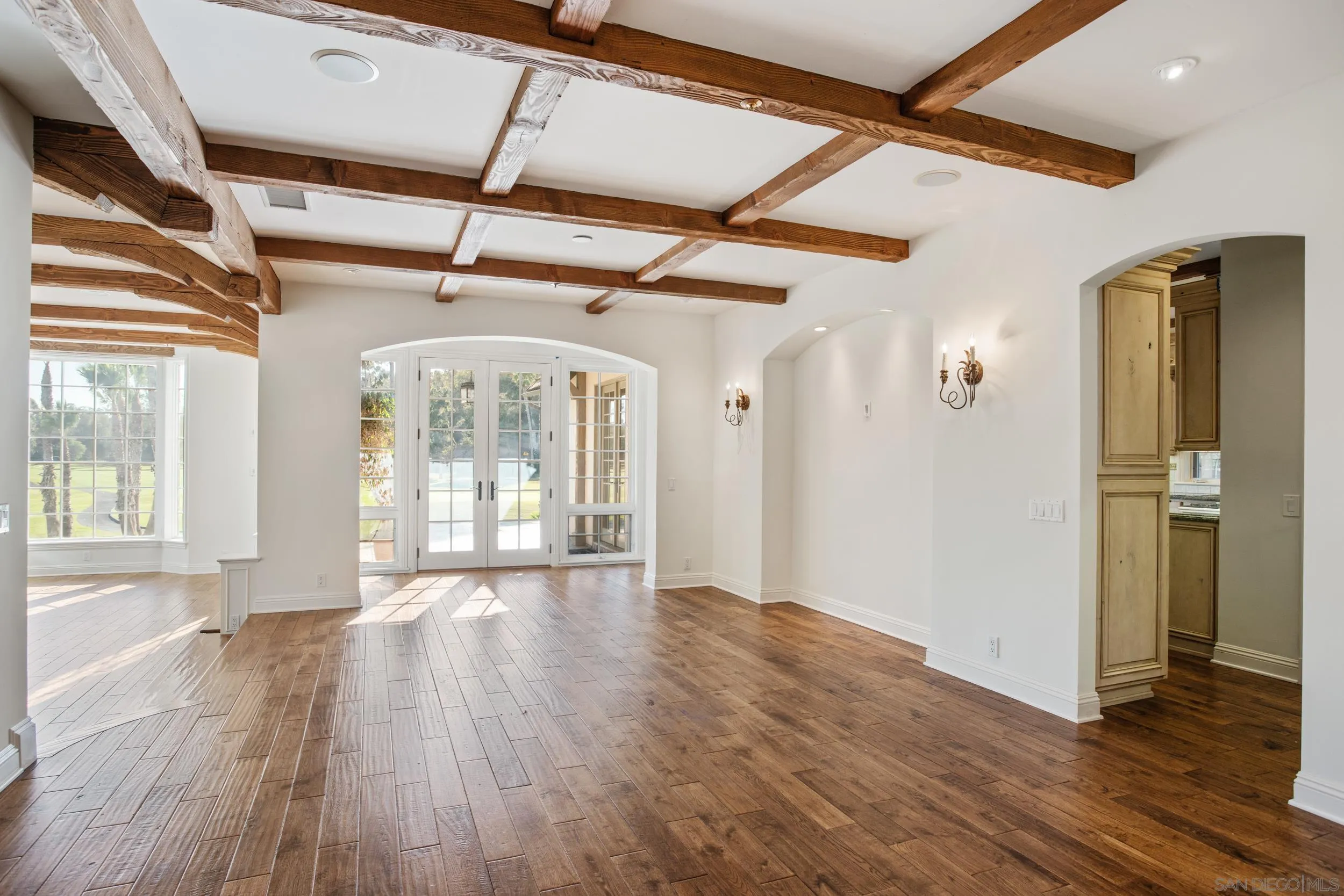 https://cdn.realtyfeed.com/cdn/127/260002393/84e29611e9101f1b44a70591dbaac99f.webp
