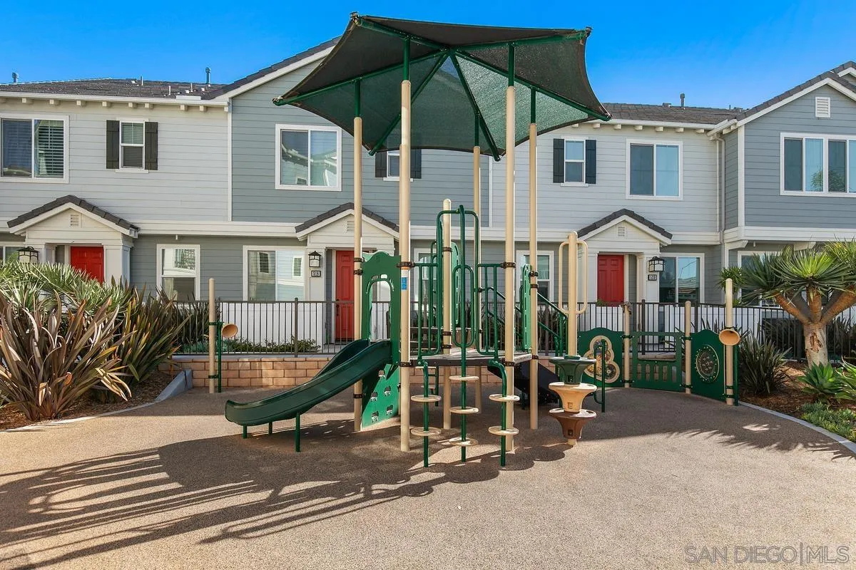 Photo #26: 260002395 Listing: Photo #26