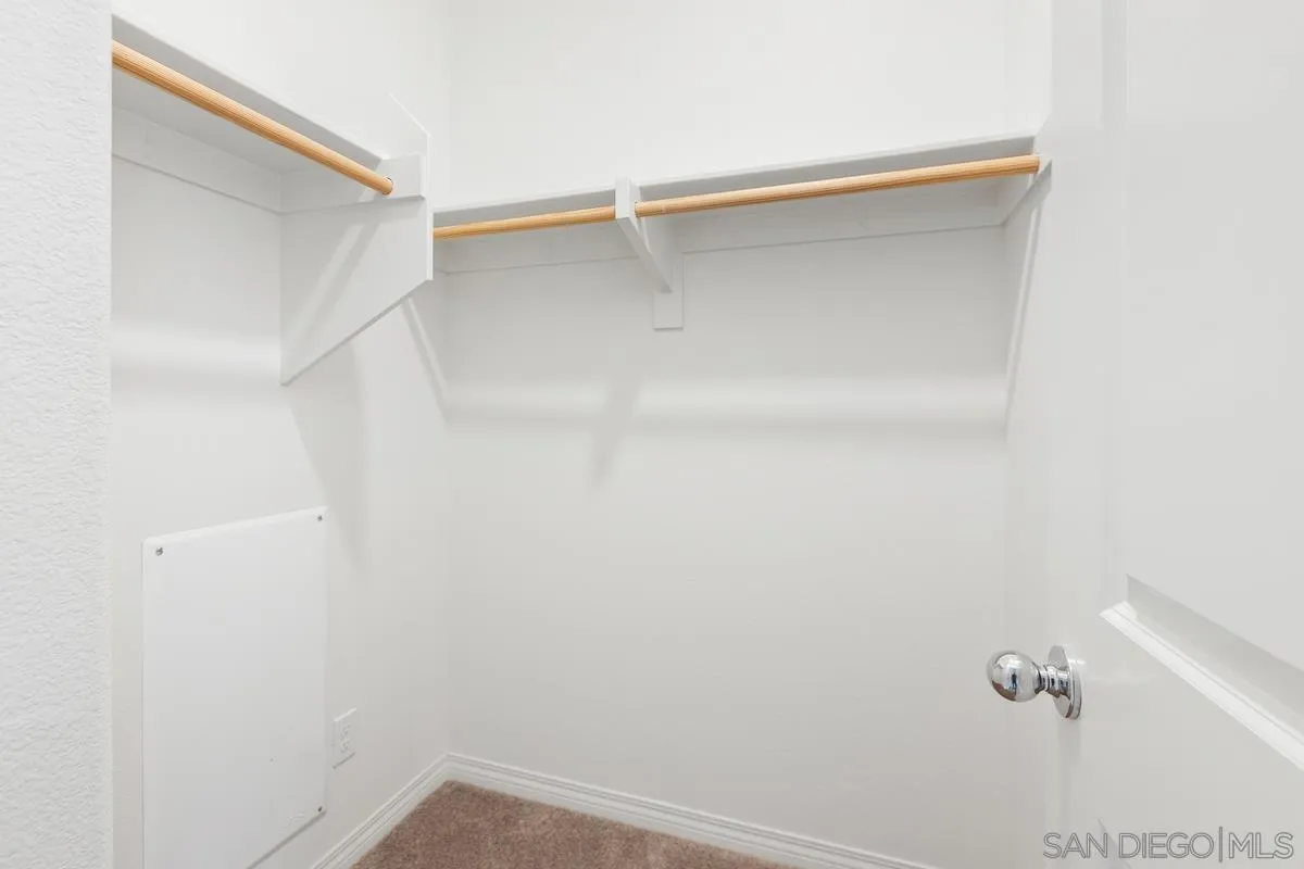 Photo #9: 260002395 Listing: Photo #9