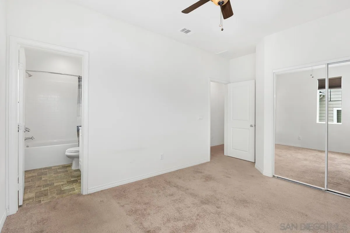 Photo #11: 260002395 Listing: Photo #11