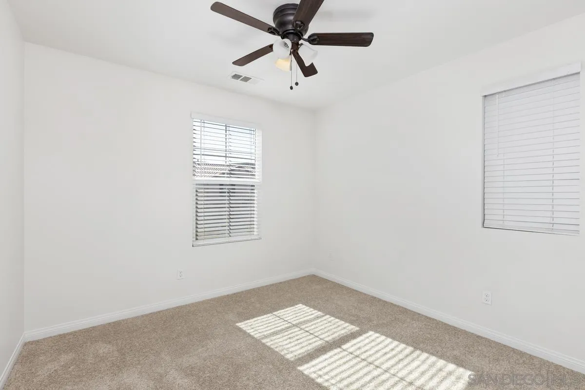 https://cdn.realtyfeed.com/cdn/127/260002397/18f3af05a07f9efa6fafc4dd9e1b212c.webp