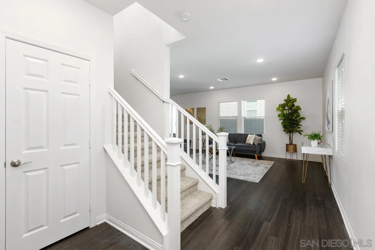 https://cdn.realtyfeed.com/cdn/127/260002397/2195ceb3fb3073f46733152b97297296.webp