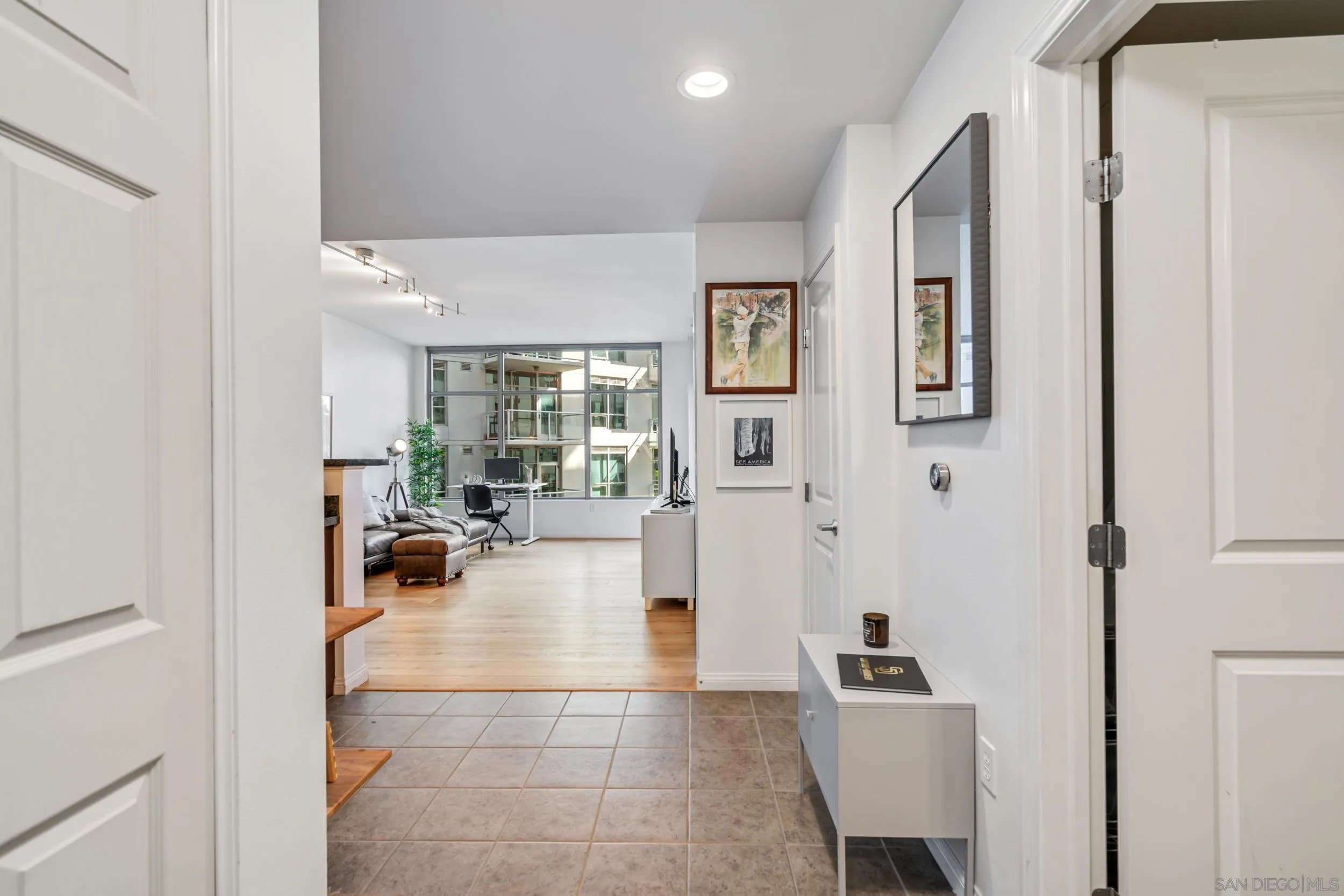 https://cdn.realtyfeed.com/cdn/127/260002398/7f968040b9c4708c3ecf021d8d6865b6.webp