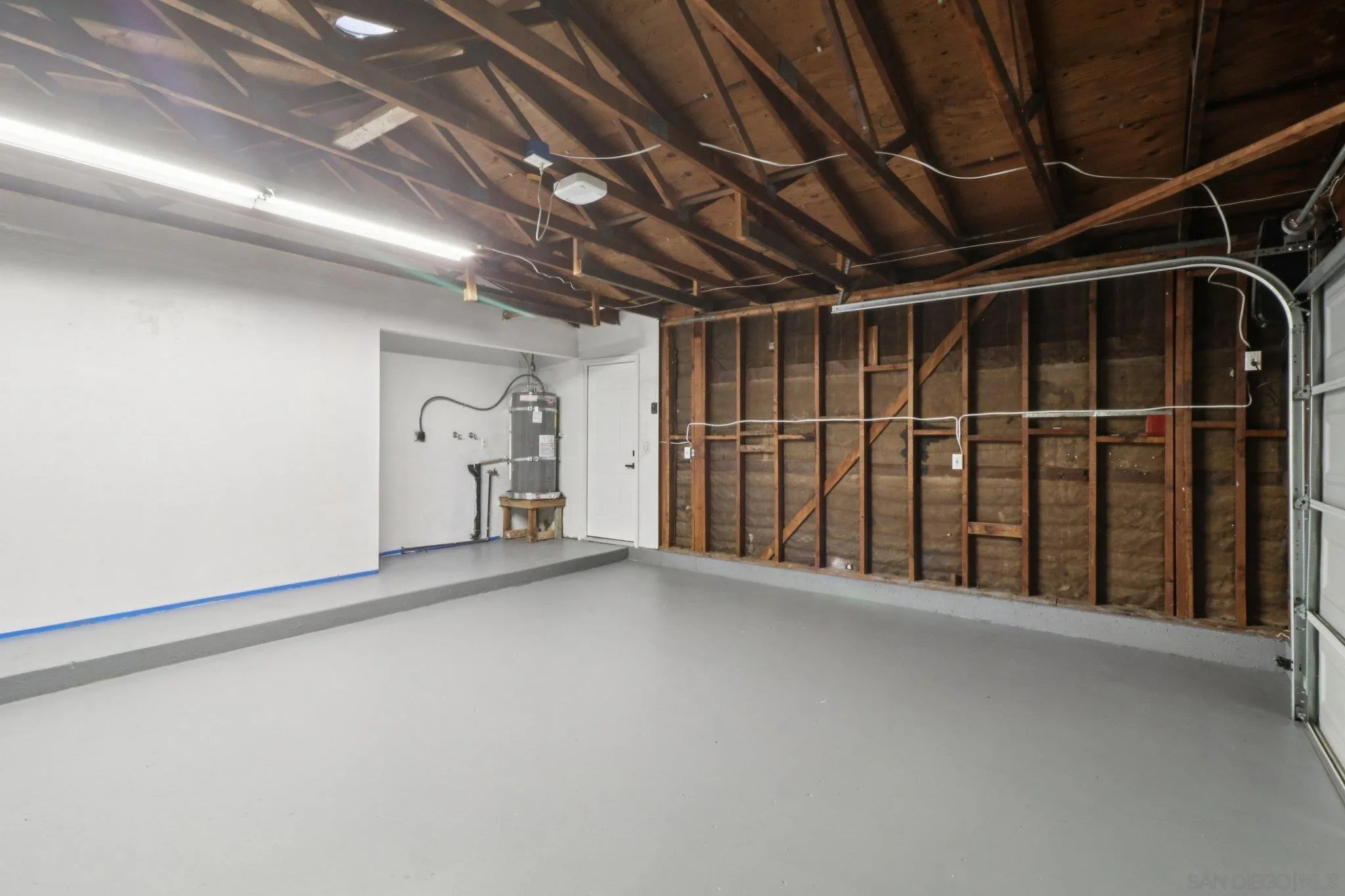 https://cdn.realtyfeed.com/cdn/127/2600024/8f5240fc307d524d39546b38e1614819.webp