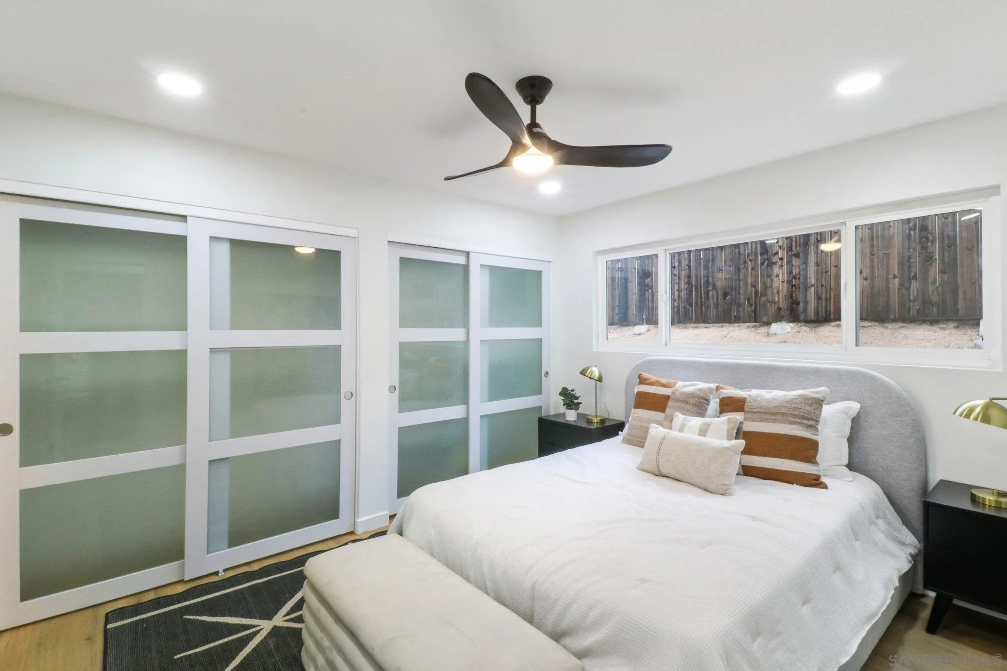 https://cdn.realtyfeed.com/cdn/127/2600024/983ffee18d4aa7de254b7f7c561f7966.webp