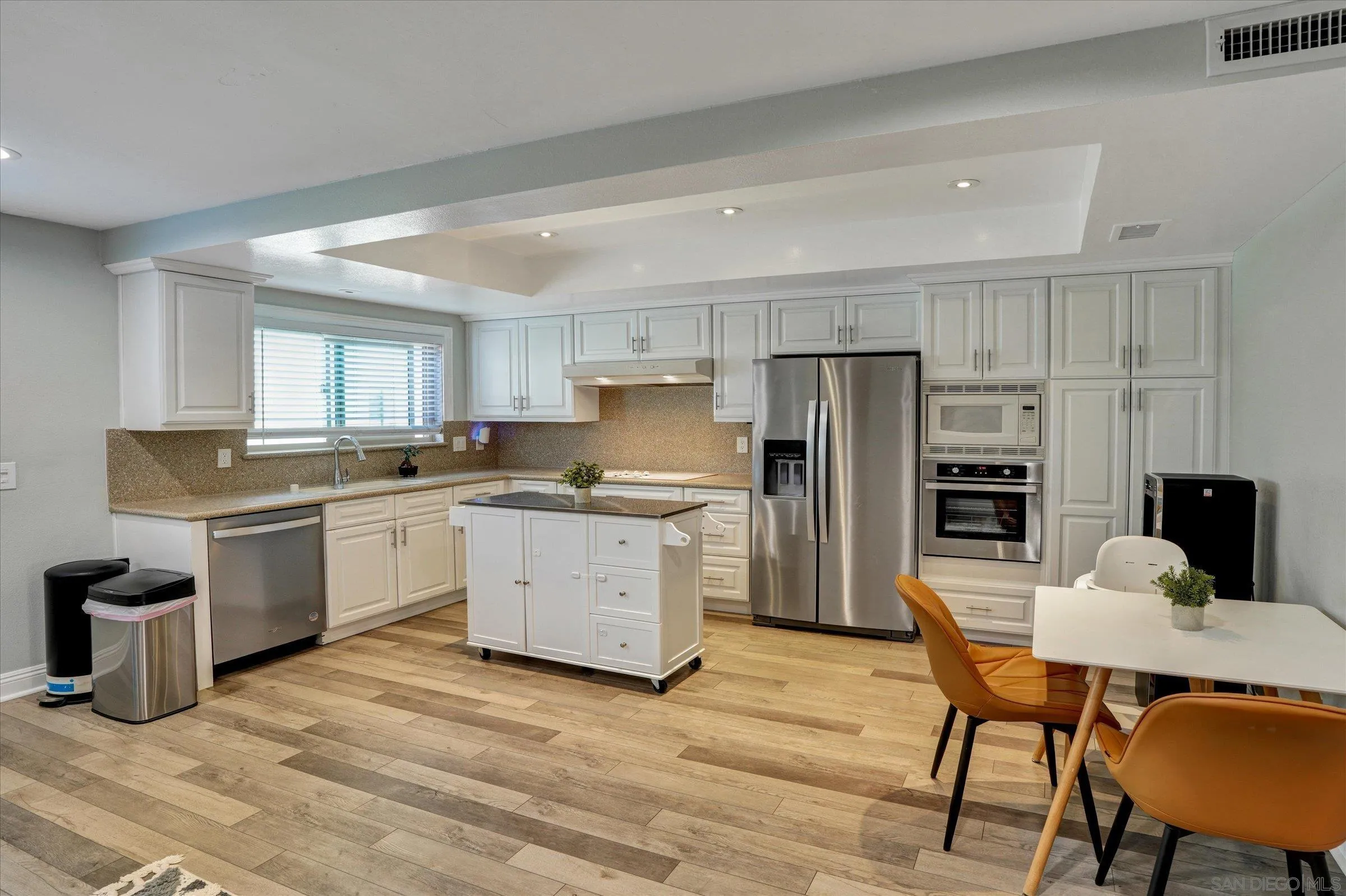 Photo #9: 260002402 Listing: Photo #9