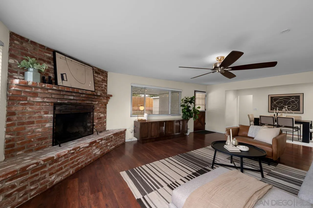 https://cdn.realtyfeed.com/cdn/127/260002403/3ca084821270c1344600f4323fd414a9.webp