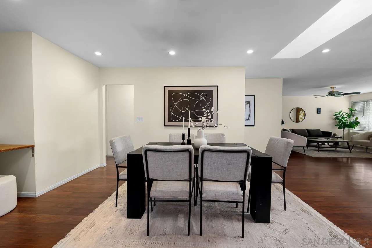 https://cdn.realtyfeed.com/cdn/127/260002403/7e7f996a6cf2c12a30768a9c36afd453.webp