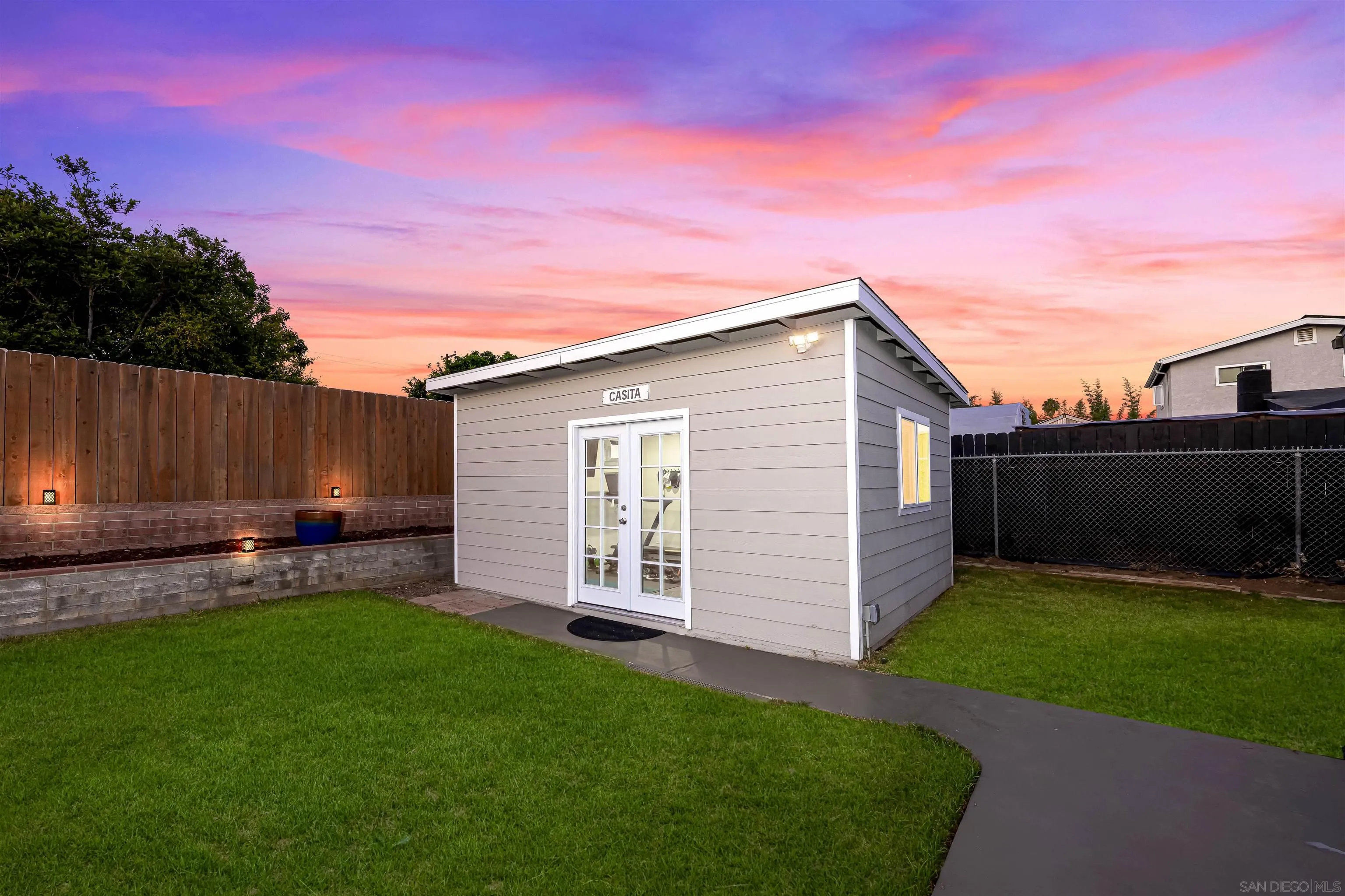 https://cdn.realtyfeed.com/cdn/127/260002403/960aa951e3656fc1d61624498c61b11a.webp
