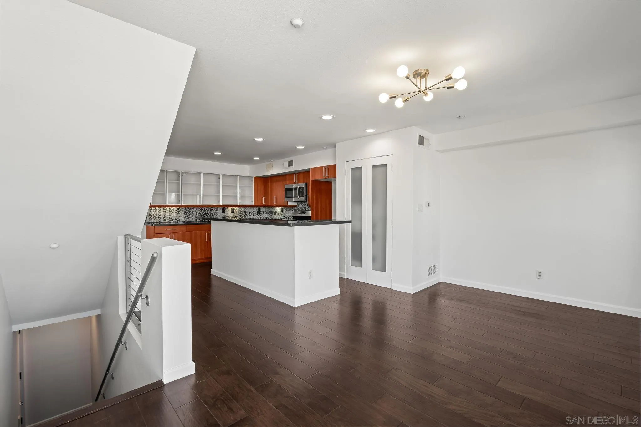 https://cdn.realtyfeed.com/cdn/127/260002413/252660081065504ee108563228e55c26.webp