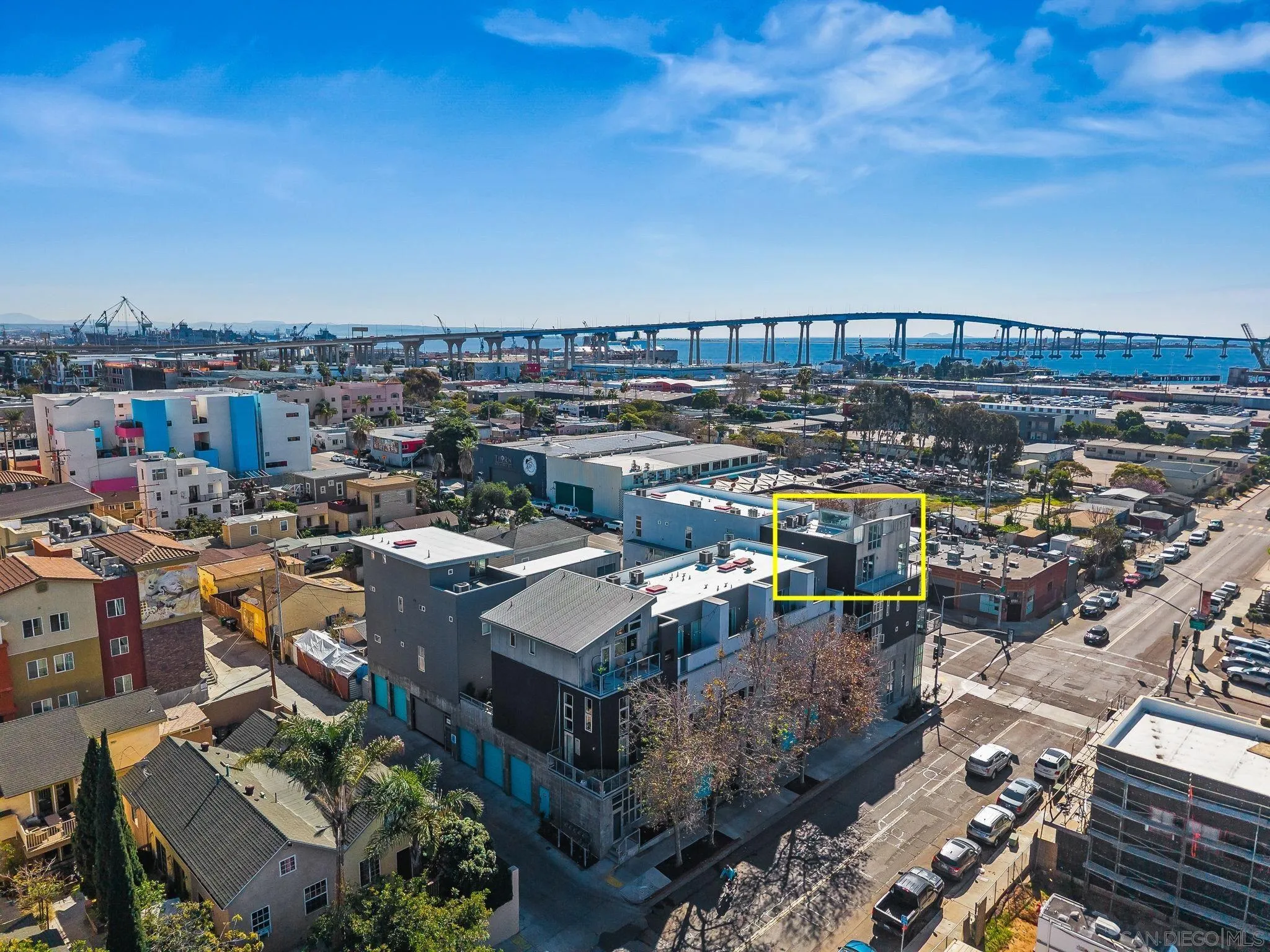 https://cdn.realtyfeed.com/cdn/127/260002413/6389f44332320519783205f492e11911.webp
