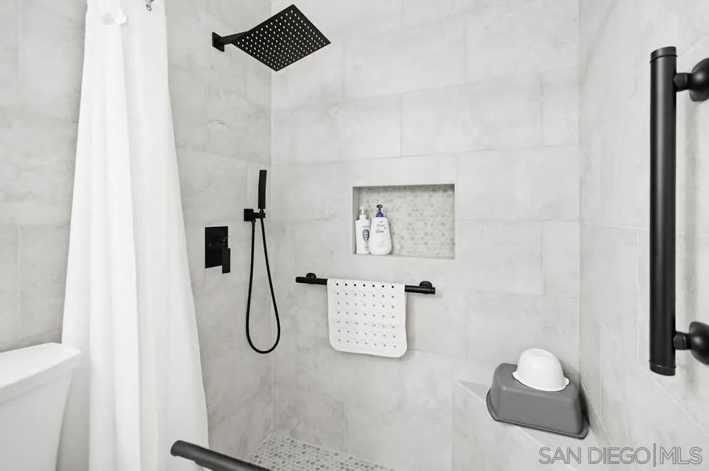 https://cdn.realtyfeed.com/cdn/127/260002415/02a9f99520c63d9313f779c347c5434f.webp